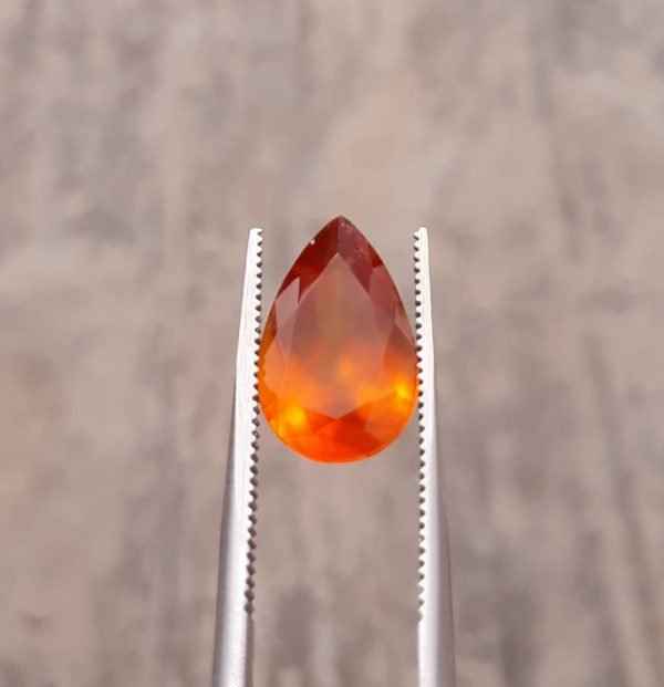 5.5ct Hessonite Garnet - Natural Faceted Hessonite Gem - 14x9mm