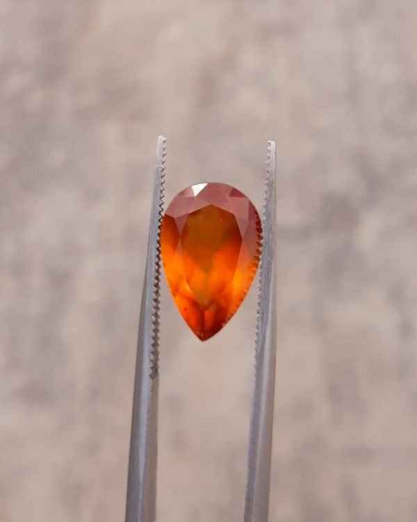 5.5ct Hessonite Garnet - Natural Faceted Hessonite Gem - 14x9mm