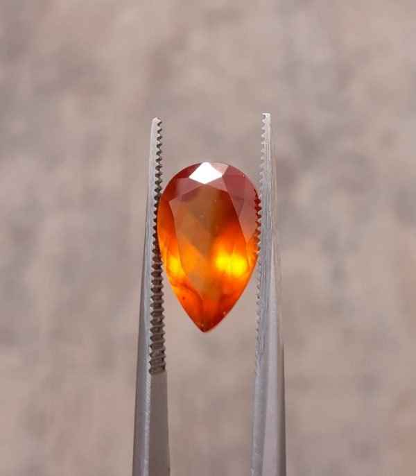 5.5ct Hessonite Garnet - Natural Faceted Hessonite Gem - 14x9mm