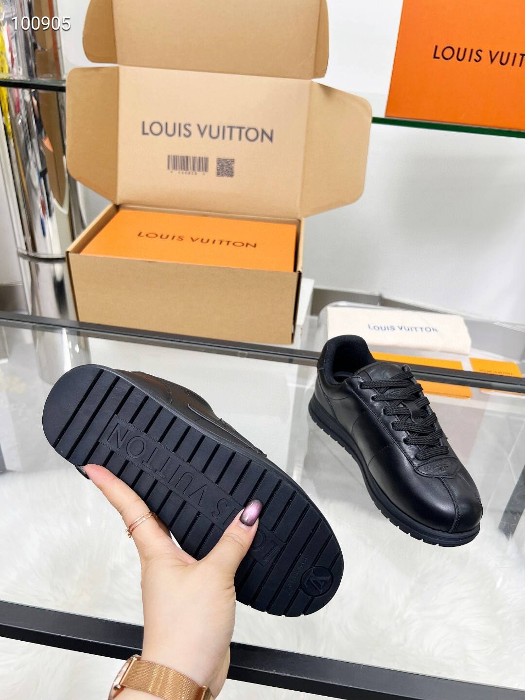 Louis Vuitton Black Leather LV Trainer Sneakers - Black