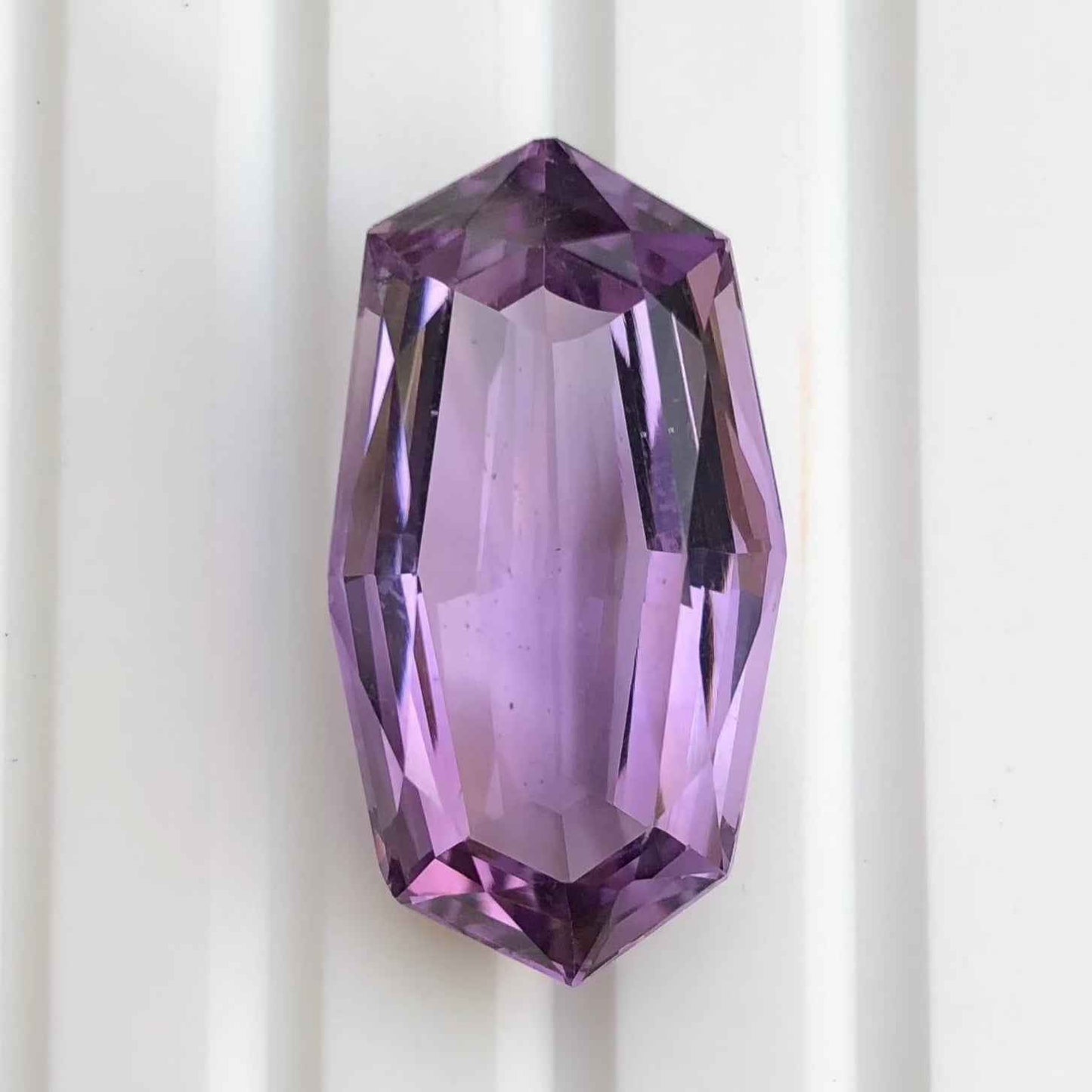 21.5ct Top Quality Rose de France Amethyst - 26.1x14x9.5mm