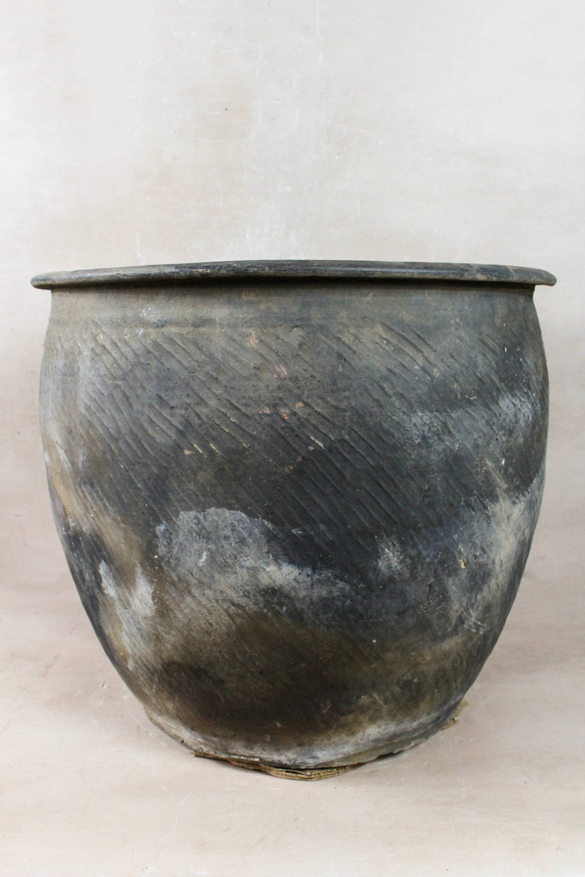 Vintage Dark Pot  XL - Nº 4