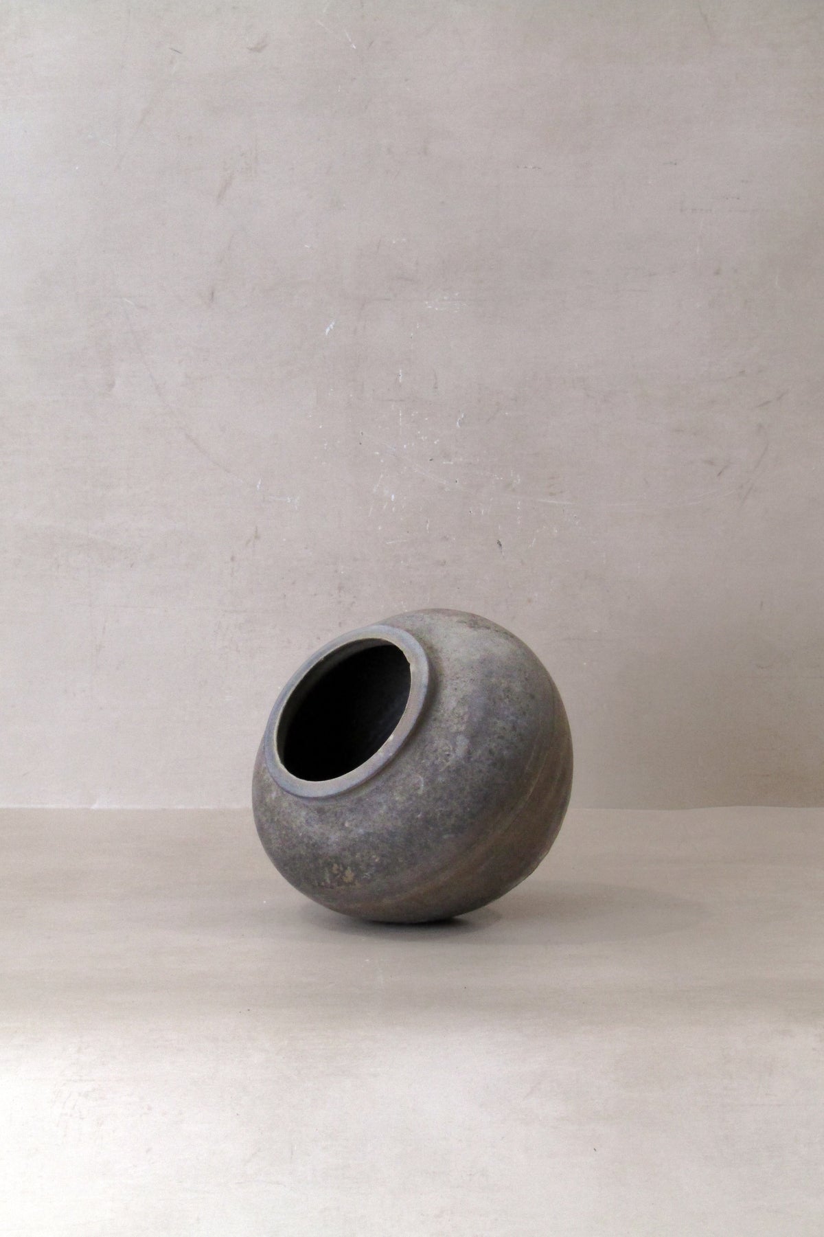 Vintage Dark Pot S n° 50