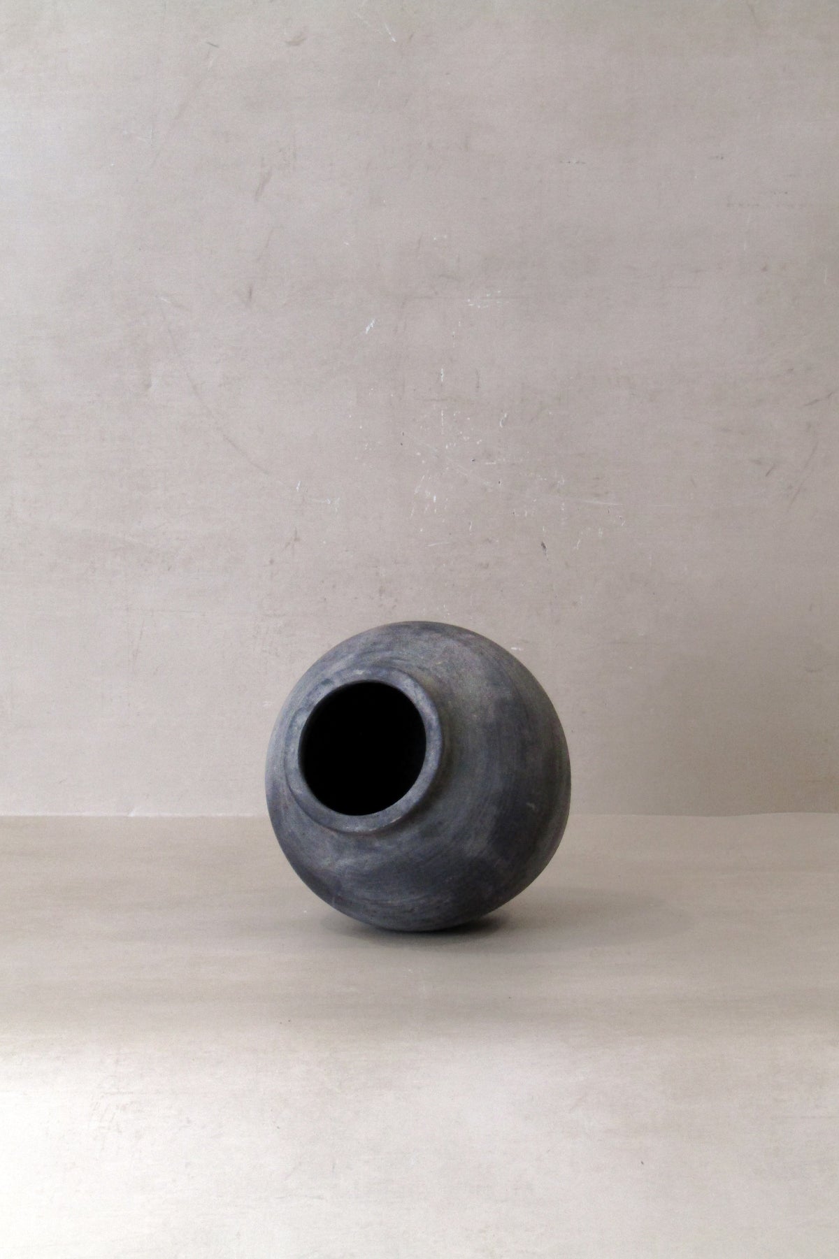 Vintage Dark Pot S n° 48