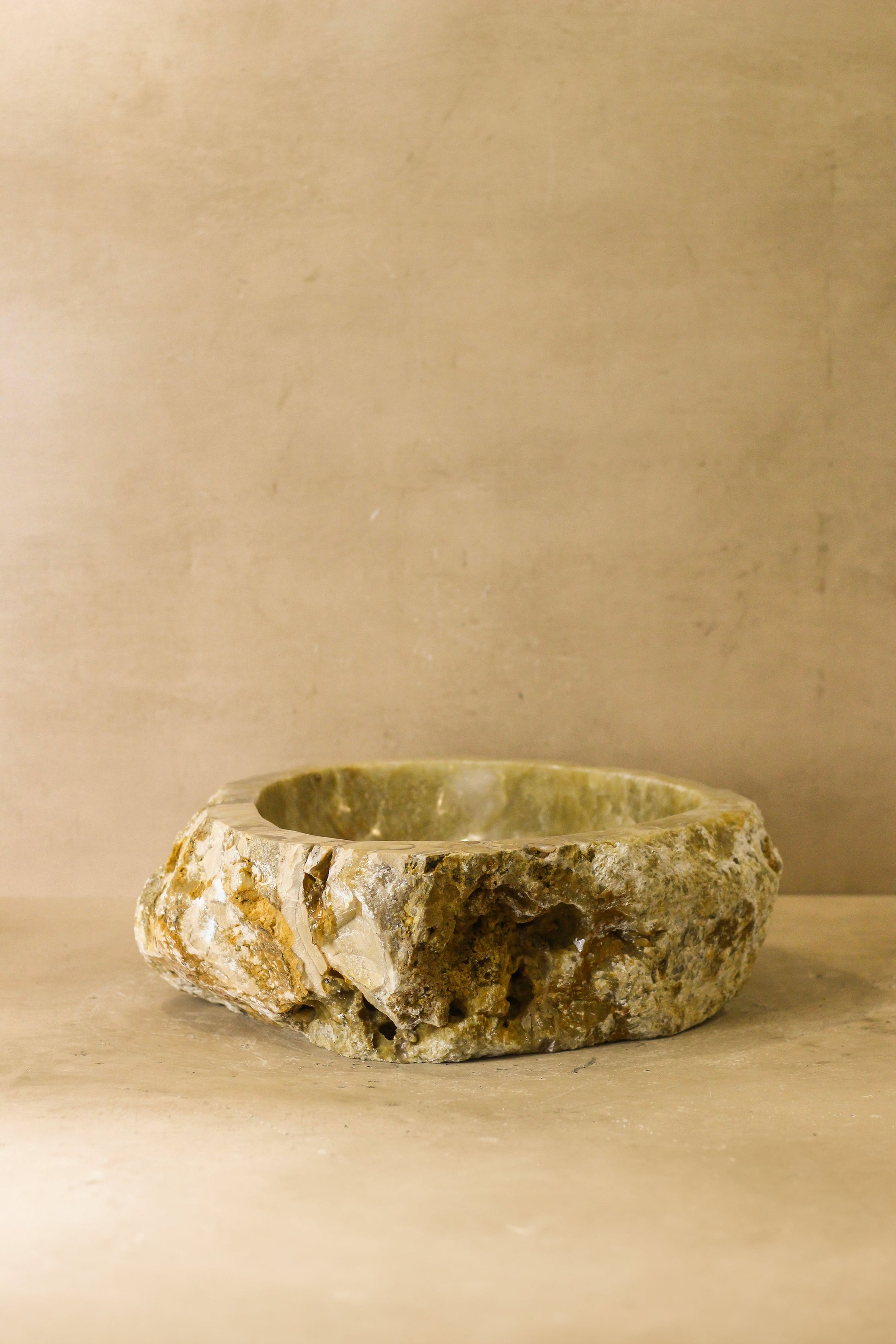 Raw Edge Onyx Wash Basin - No 3