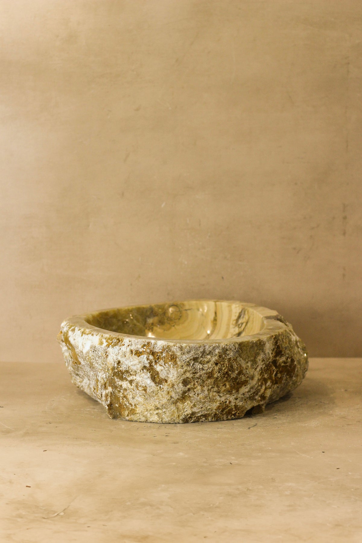 Raw Edge Onyx Wash Basin - No 3