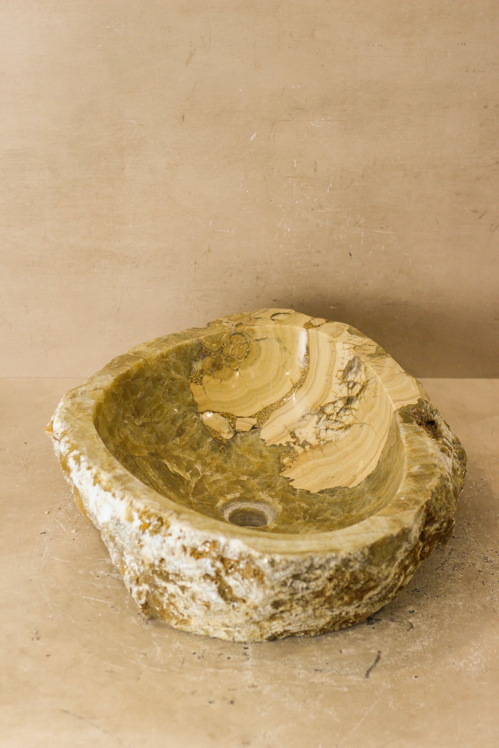 Raw Edge Onyx Wash Basin - No 3