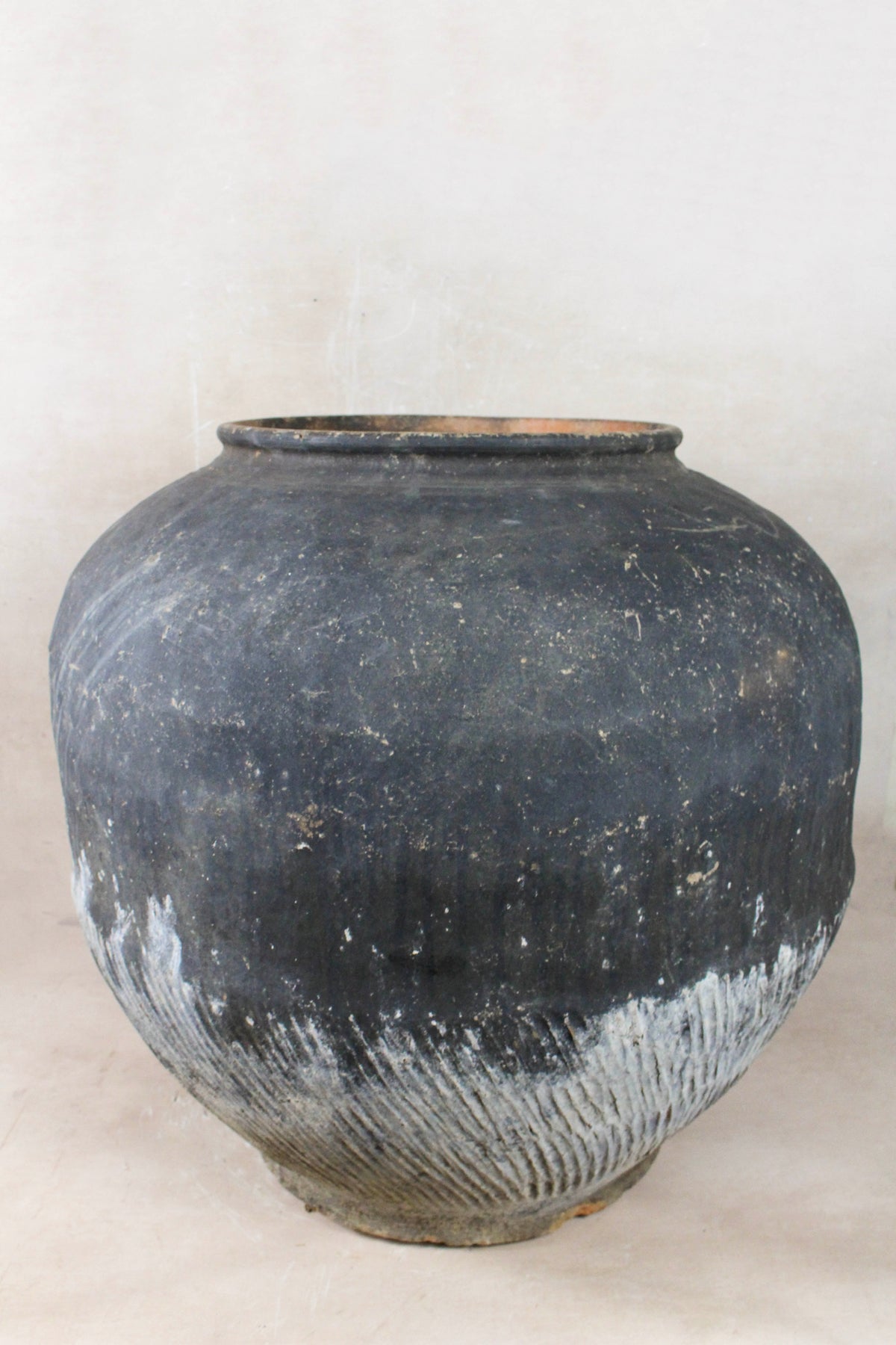 Vintage Dark Pot XL  - Nº 12