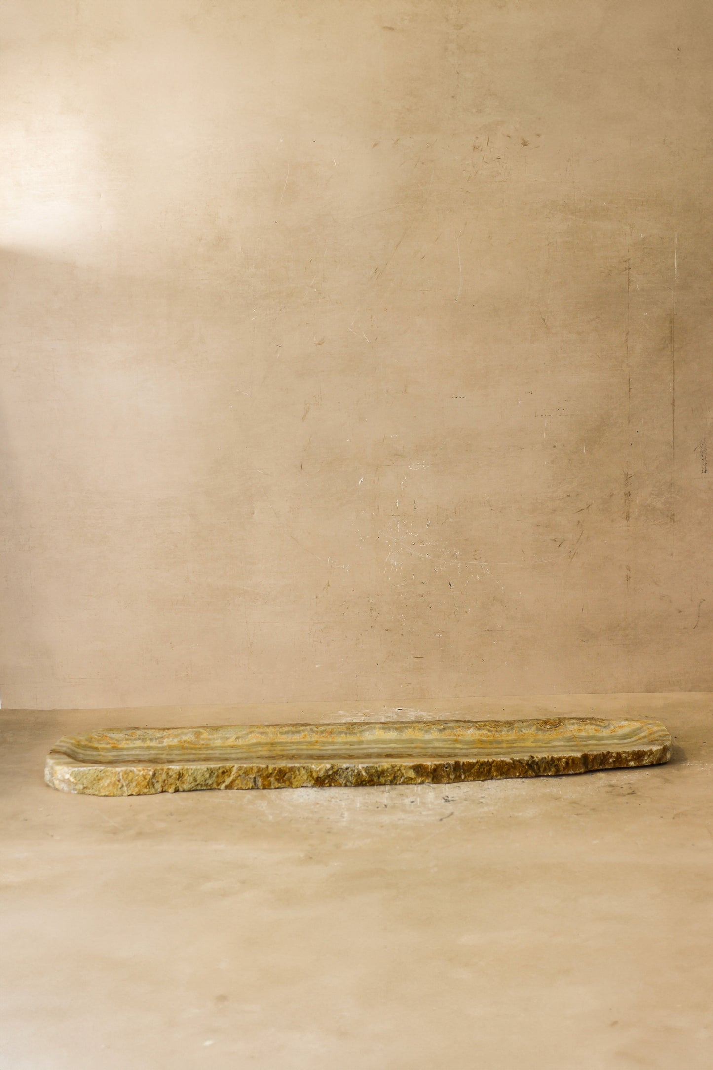 Premium Onyx Tray Raw Edge No 13