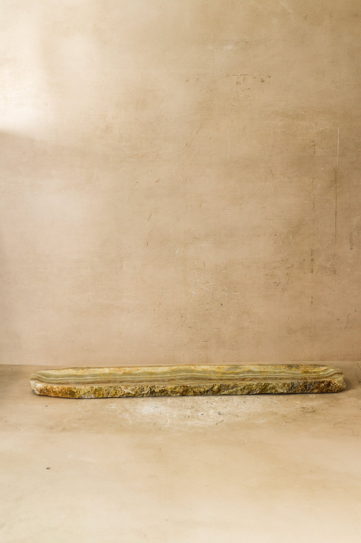 Premium Onyx Tray Raw Edge No 15
