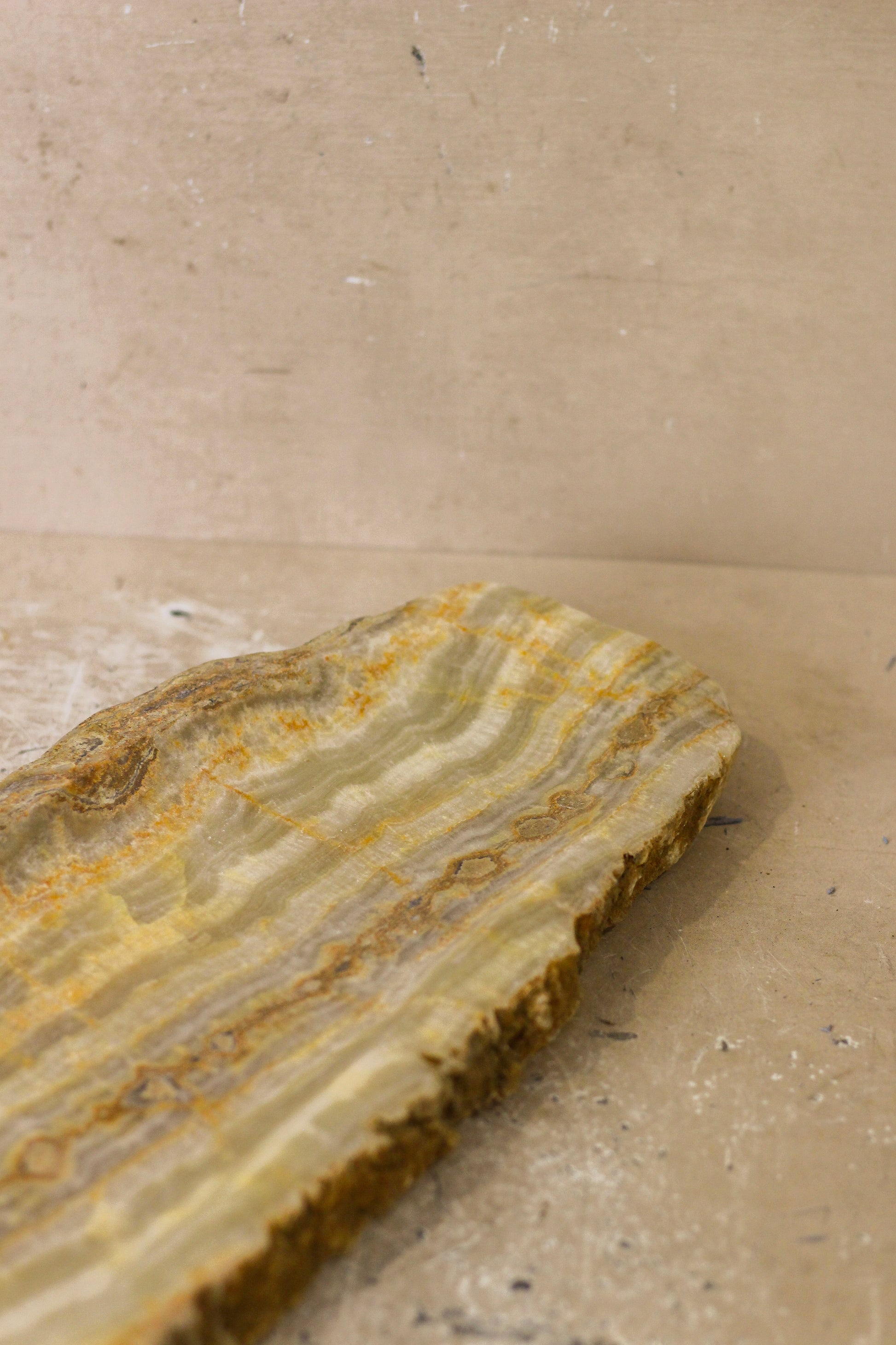 Premium Onyx Tray Raw Edge No 13