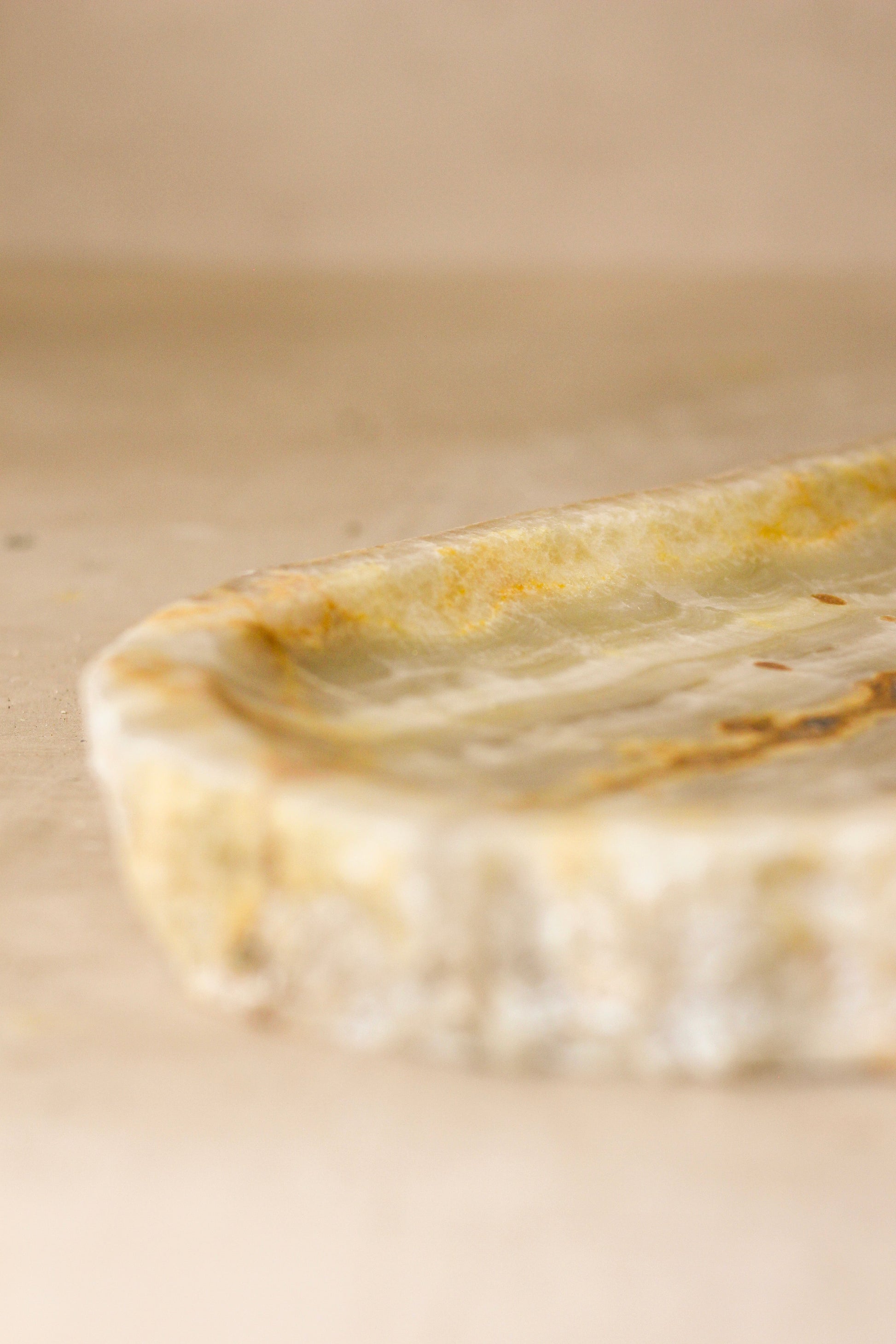 Premium Onyx Tray Raw Edge No 14