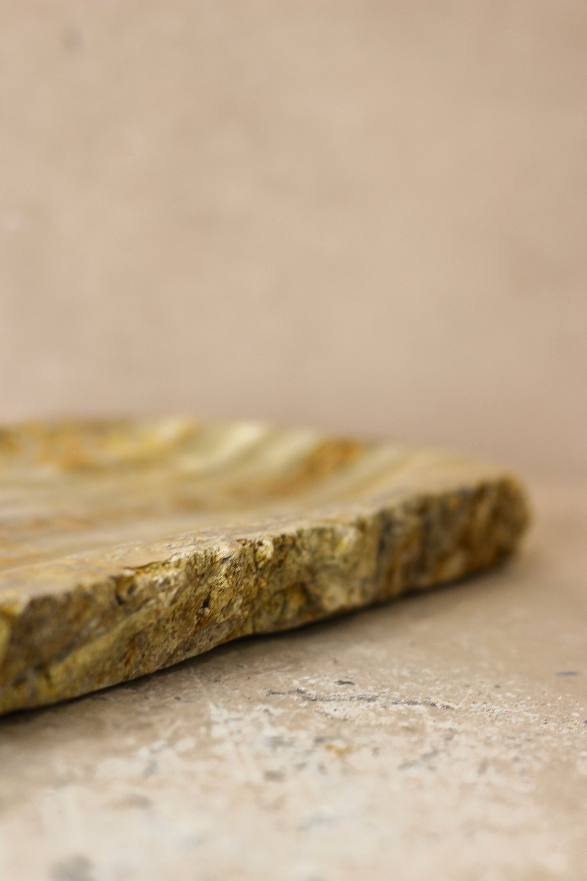 Premium Onyx Tray Raw Edge No 15