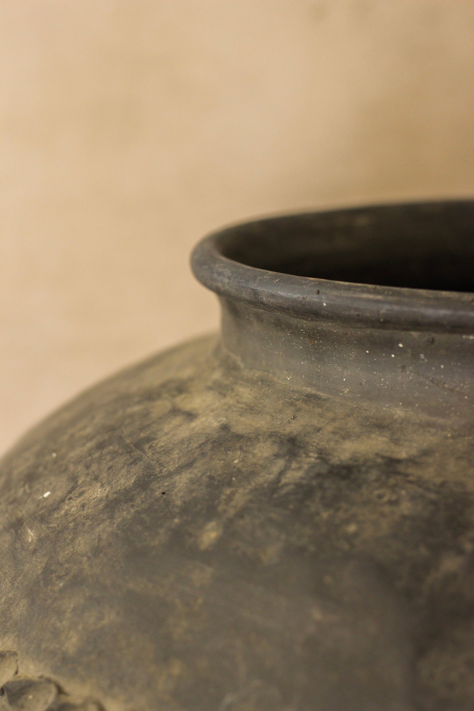 Vintage Black Asian Pots - VB05