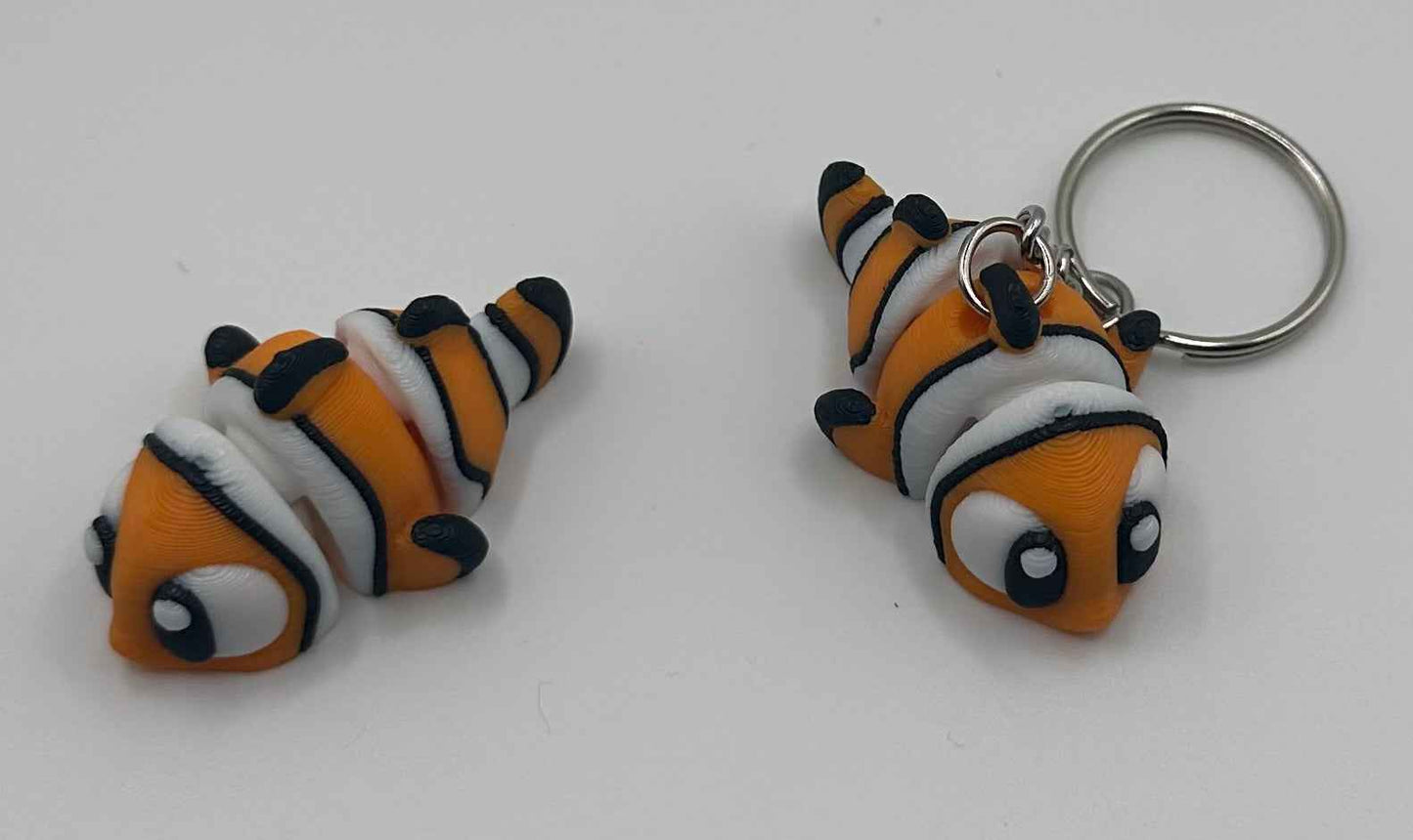 3D Printed Flexi Clown Fish | Nemo Inspired Fidget Toy | Desk Buddy | Keychain | Keyring Gift for Ocean Lovers | Articulated Fish