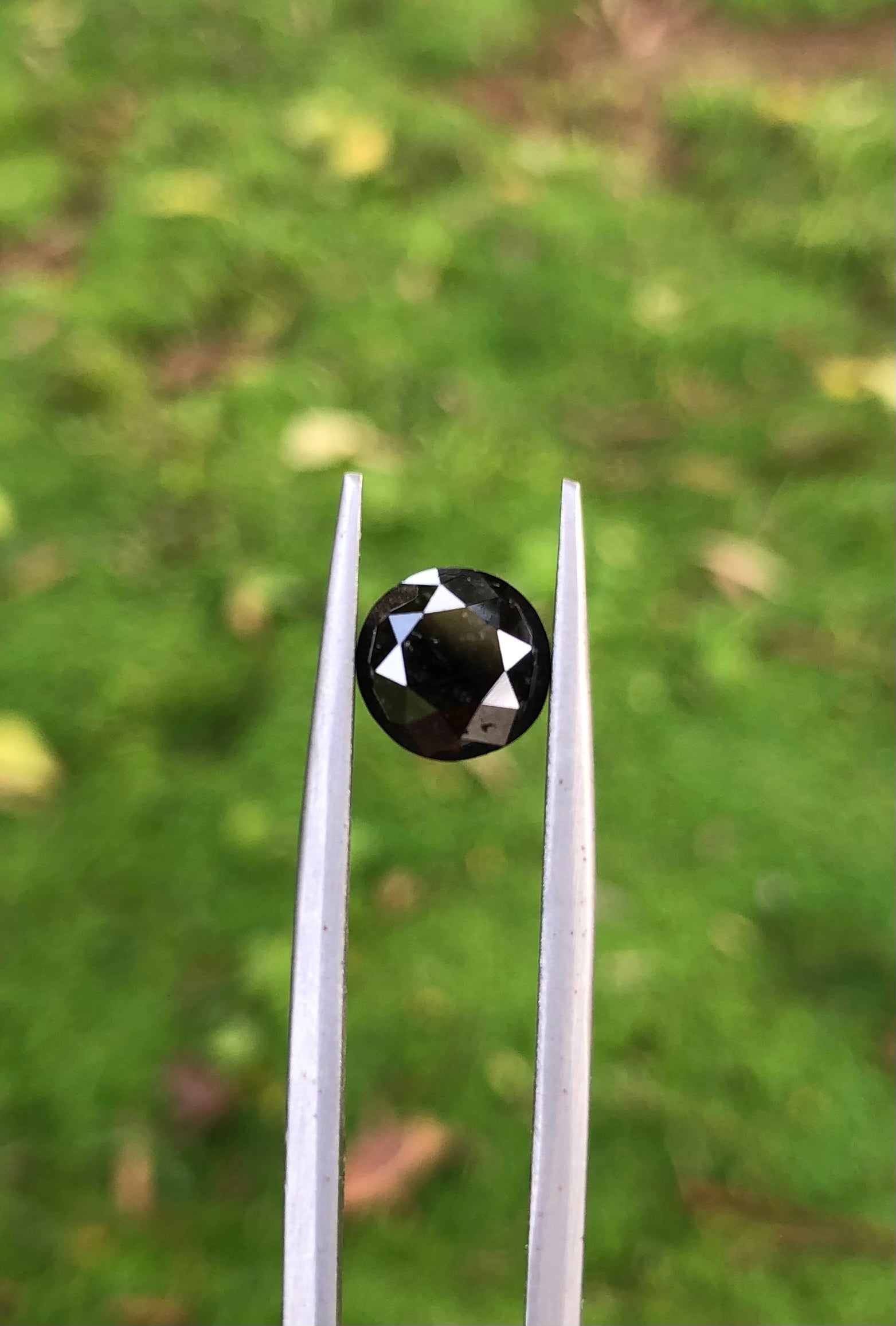 2.05 Natural Black Diamond - Almas Al-Aswad - Kaala Heera , черный алмаз