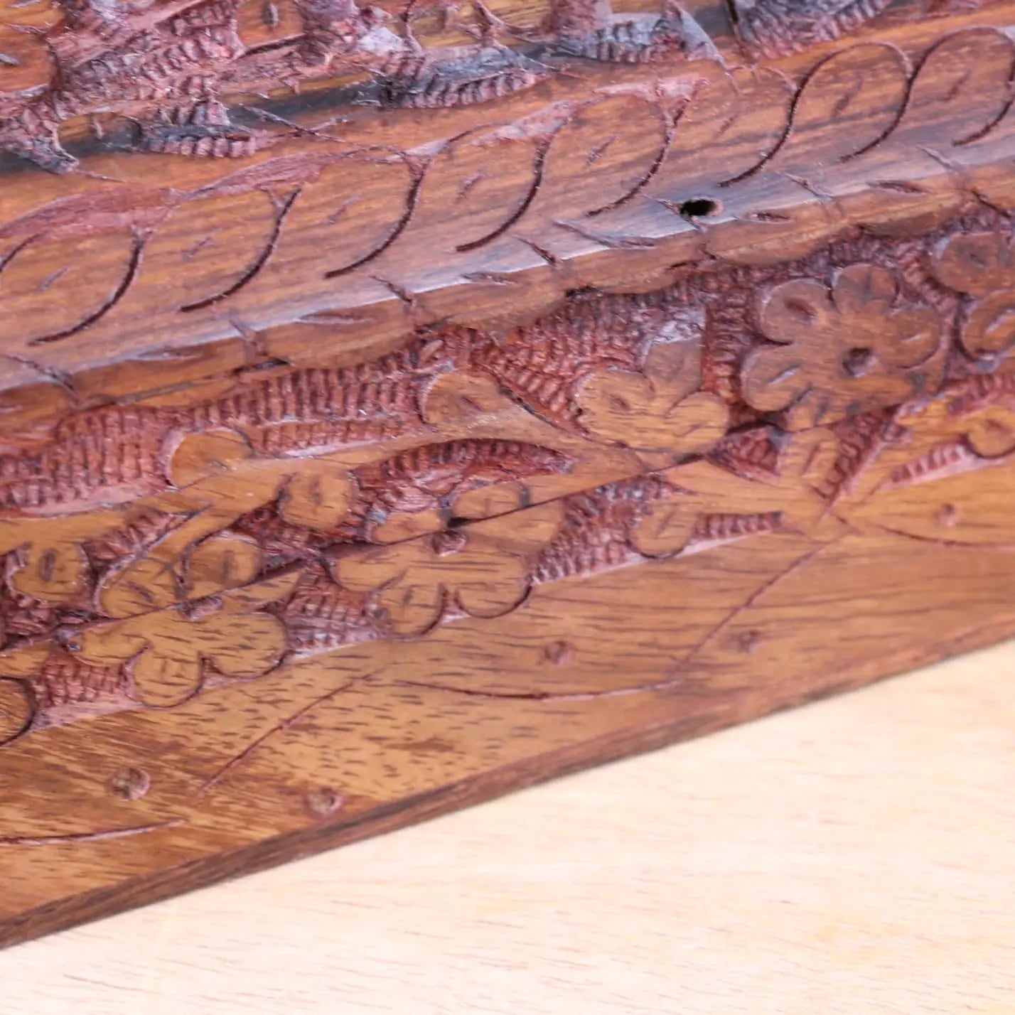 Aipur Sheesham Wood Carved Treasure Chest Box