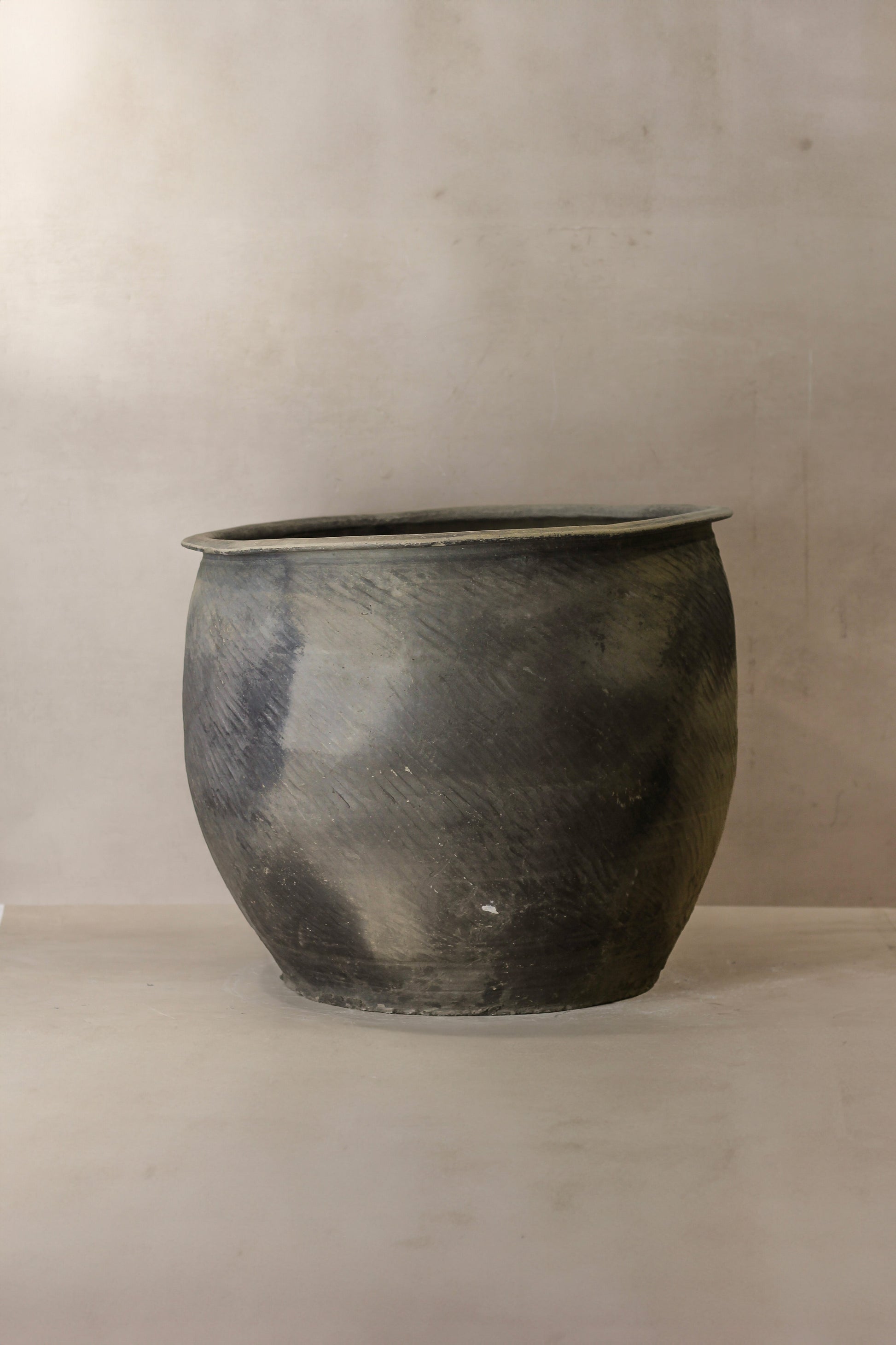 Big Old Grey Asian Pots - L016