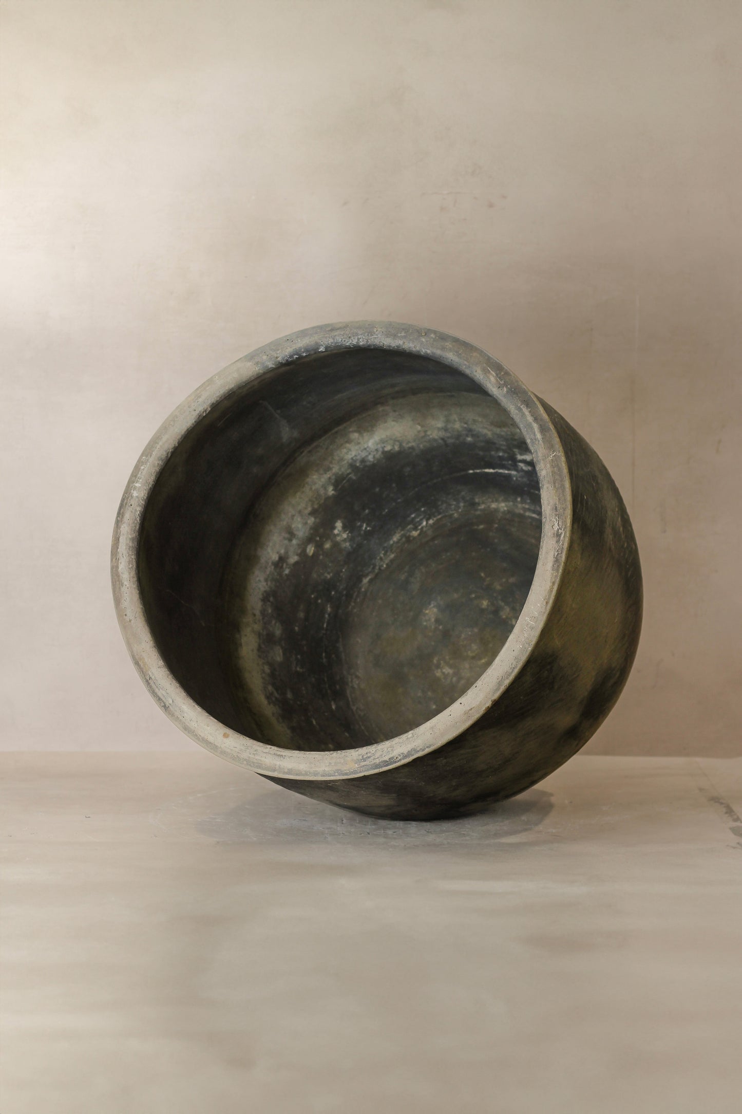 Big Old Grey Asian Pots - L016