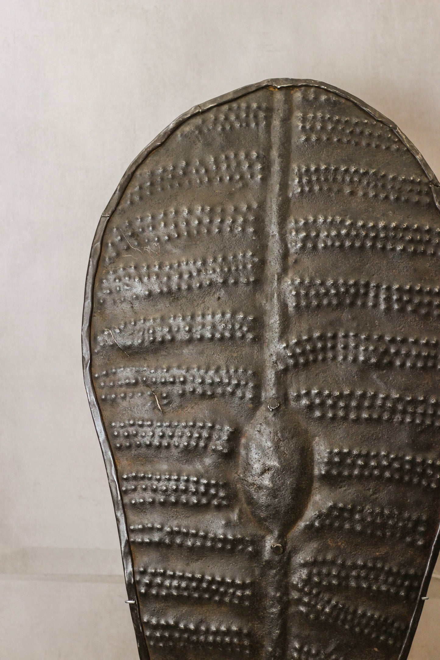 Vintage Sudanese Dinka Shield - 44.1