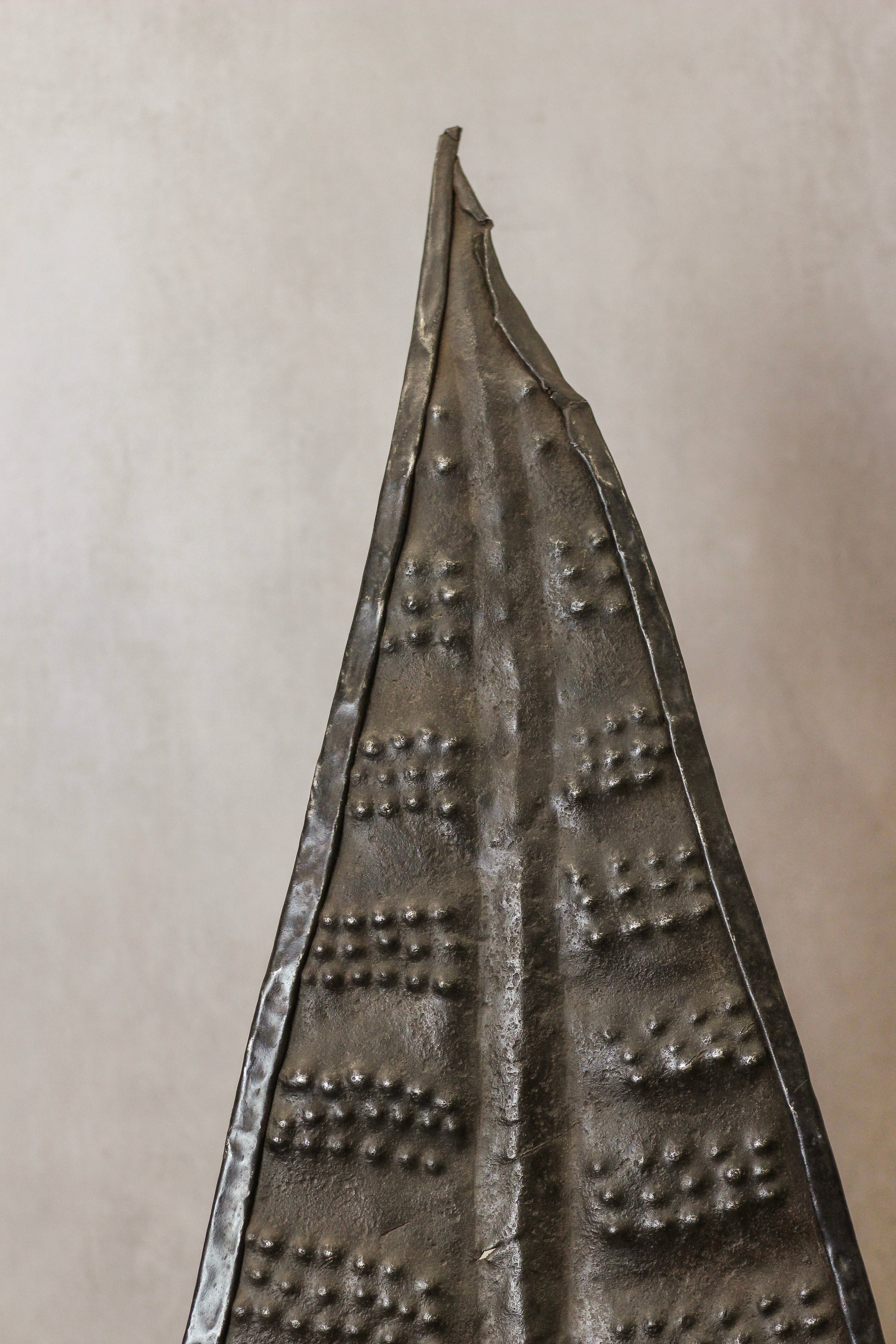 Vintage Sudanese Dinka Shield - 44.2