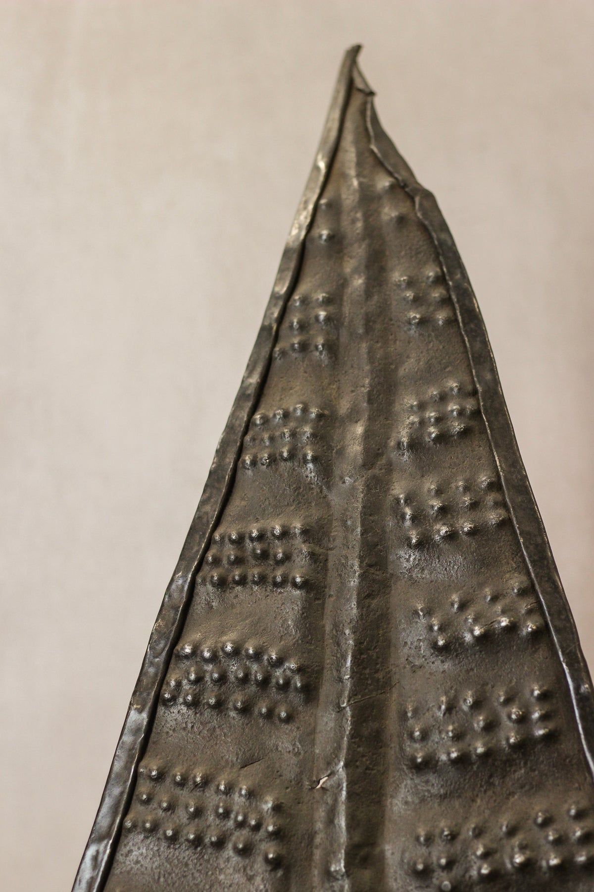 Vintage Sudanese Dinka Shield - 44.2