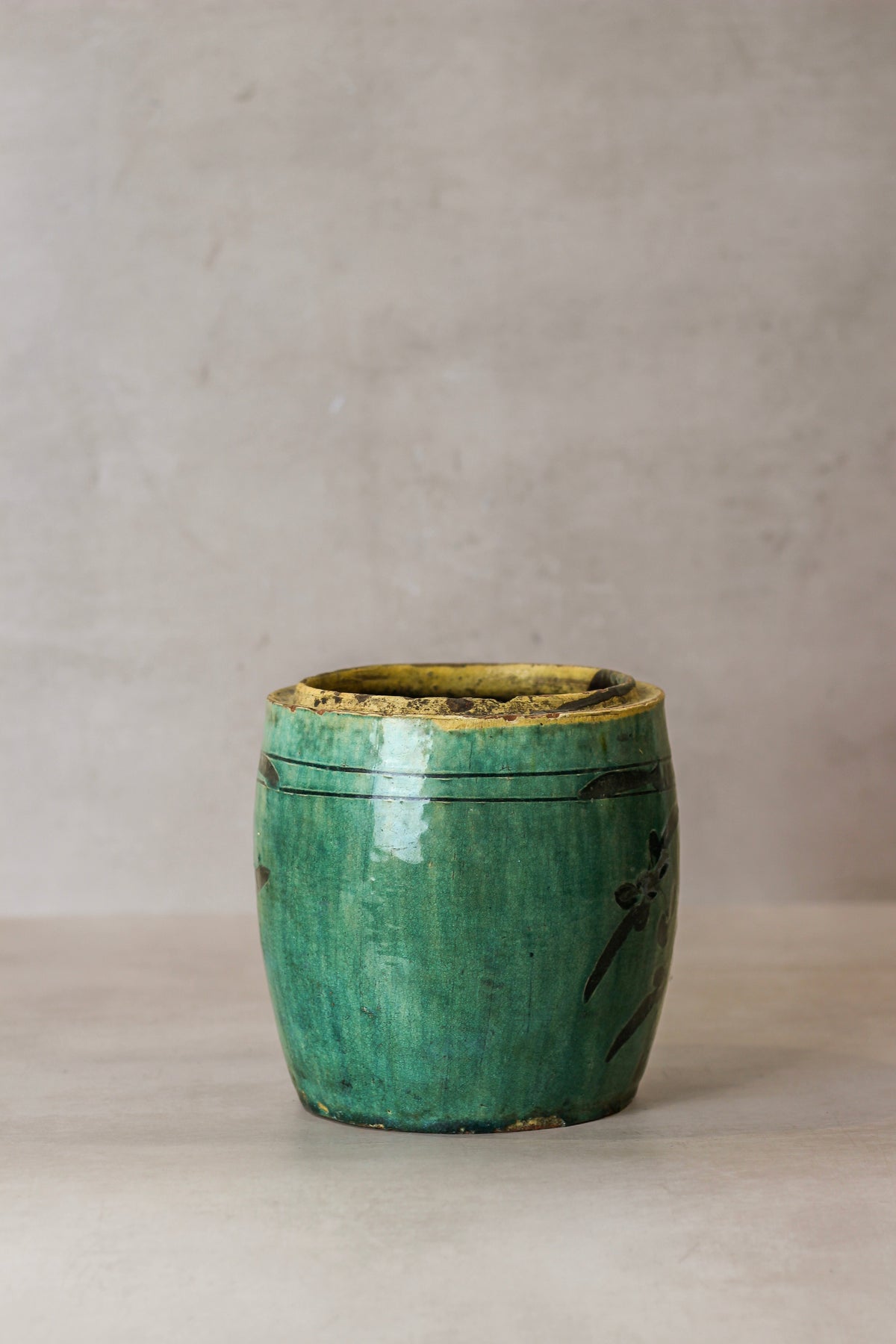Vintage Emerald Green Pot - No 2