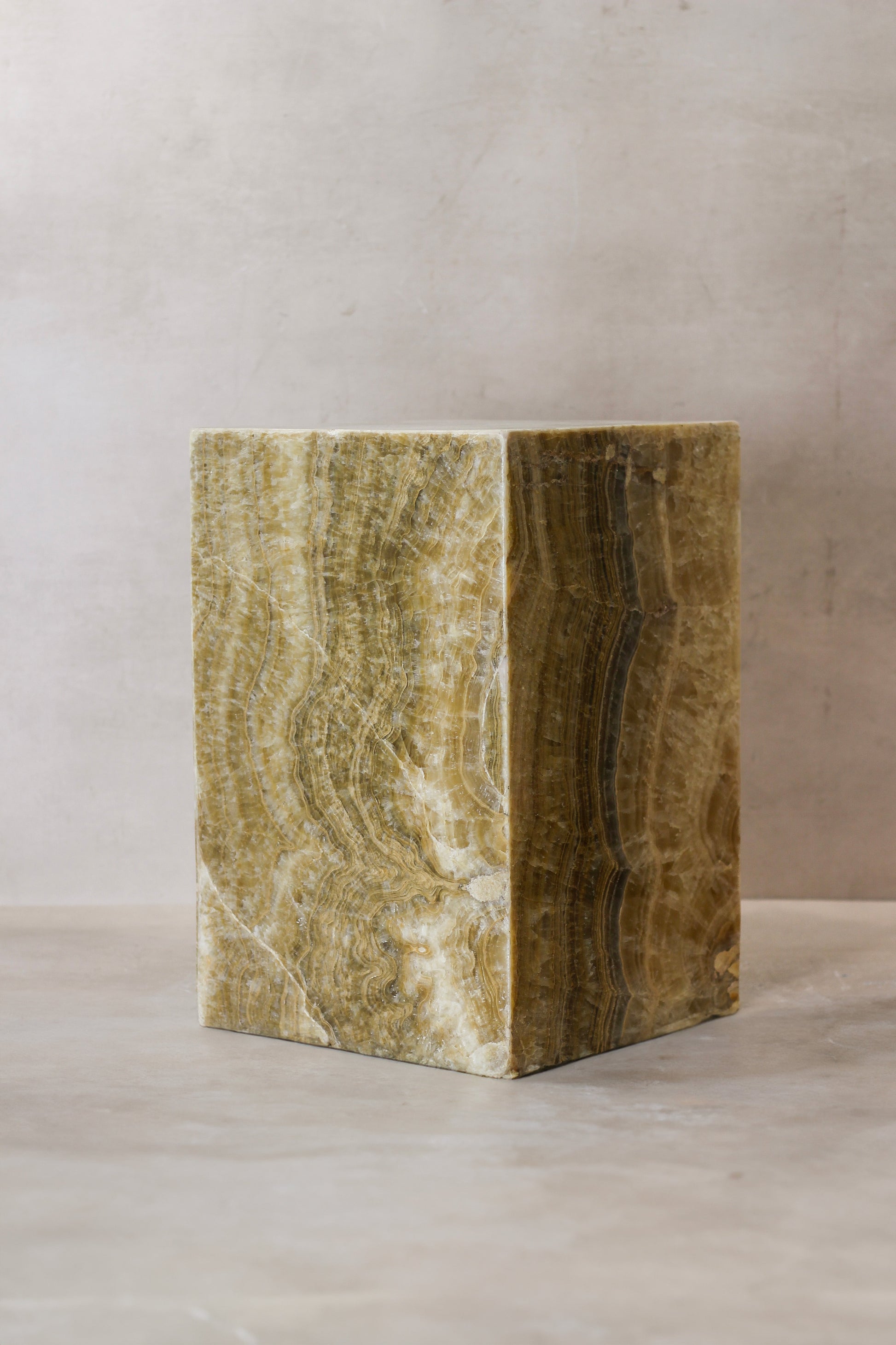 Onyx Side Table Pedestal - Hollow - No 13
