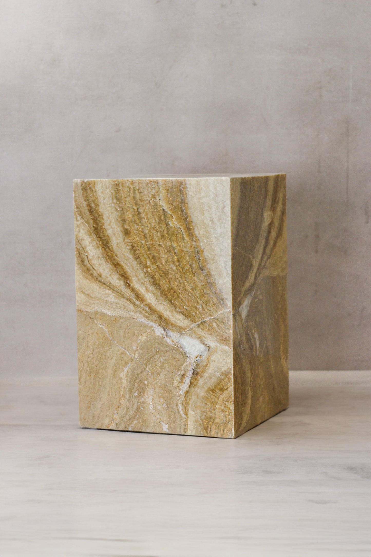 Onyx Side Table Pedestal - Hollow - No 15