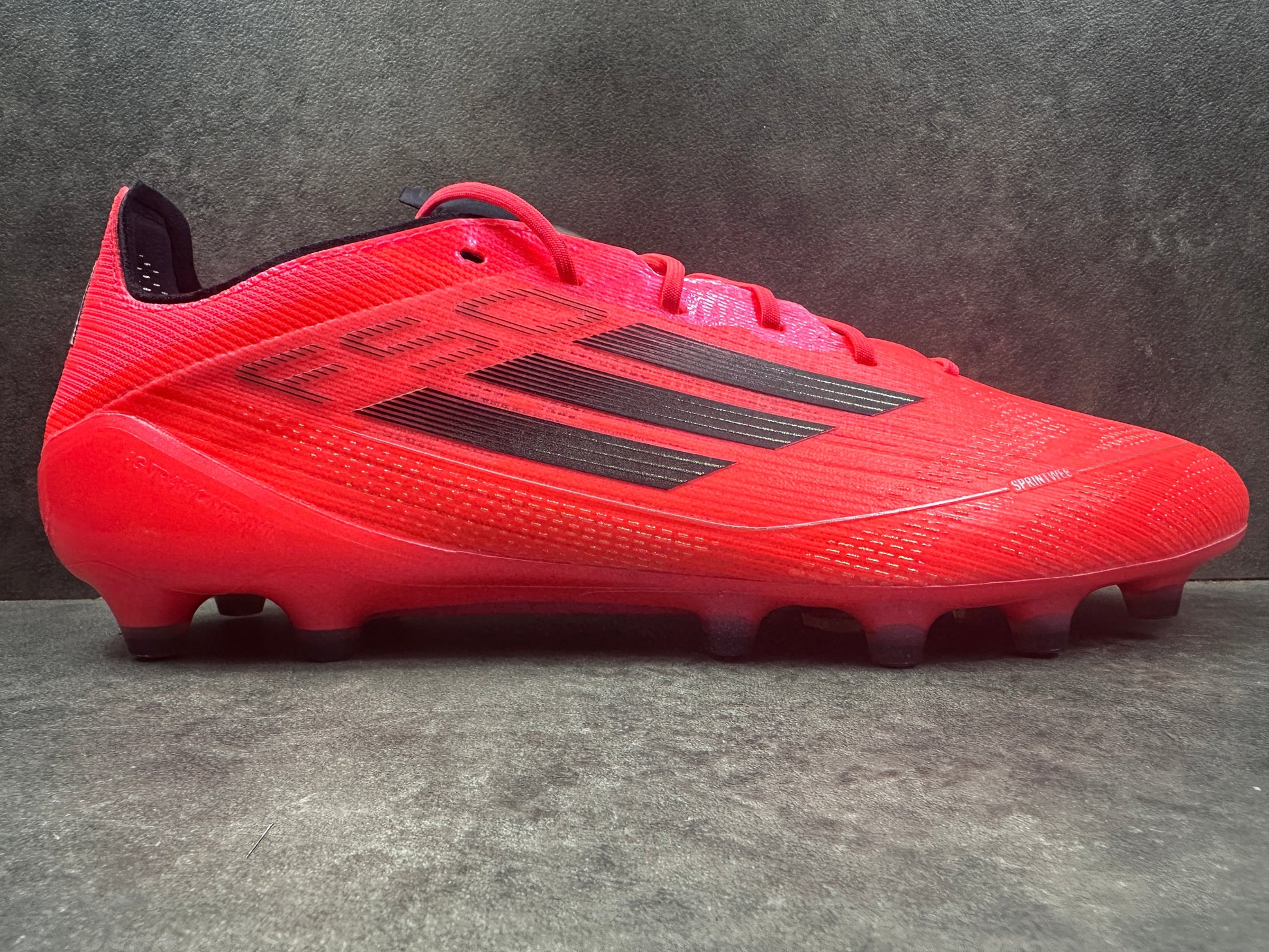 Adidas F50 AG