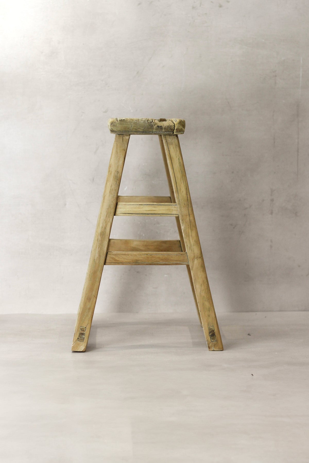Vintage Rustic Elm Wood Stool - Medium - No 70