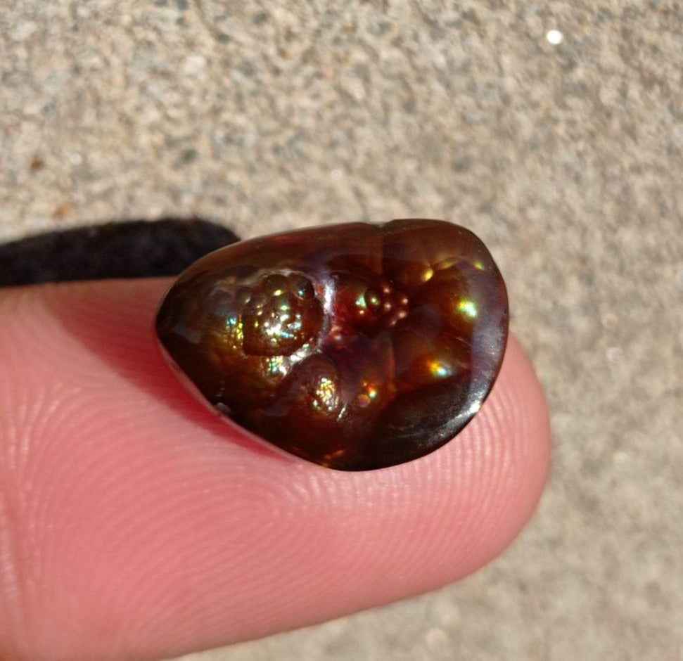 9.4ct Mexican Fire Agate,  Rare Fire Agate, Green Aatshi Aqeeq - Perfect gemstone Gift, Dimensions - 15x12xmm