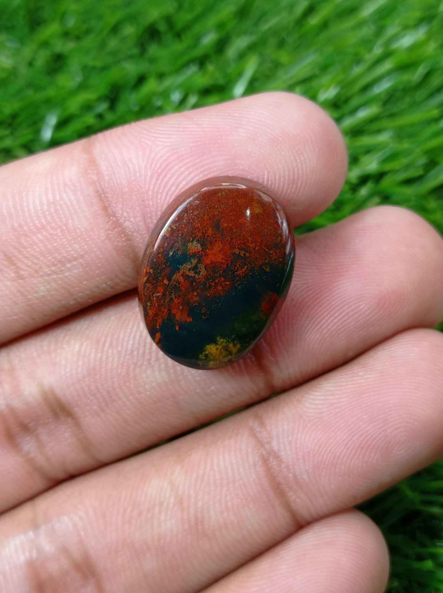 21.6ct Imperial Quality Blood Stone - Heliotrope - Hajr-ul-Dam Dimension 23x17mm