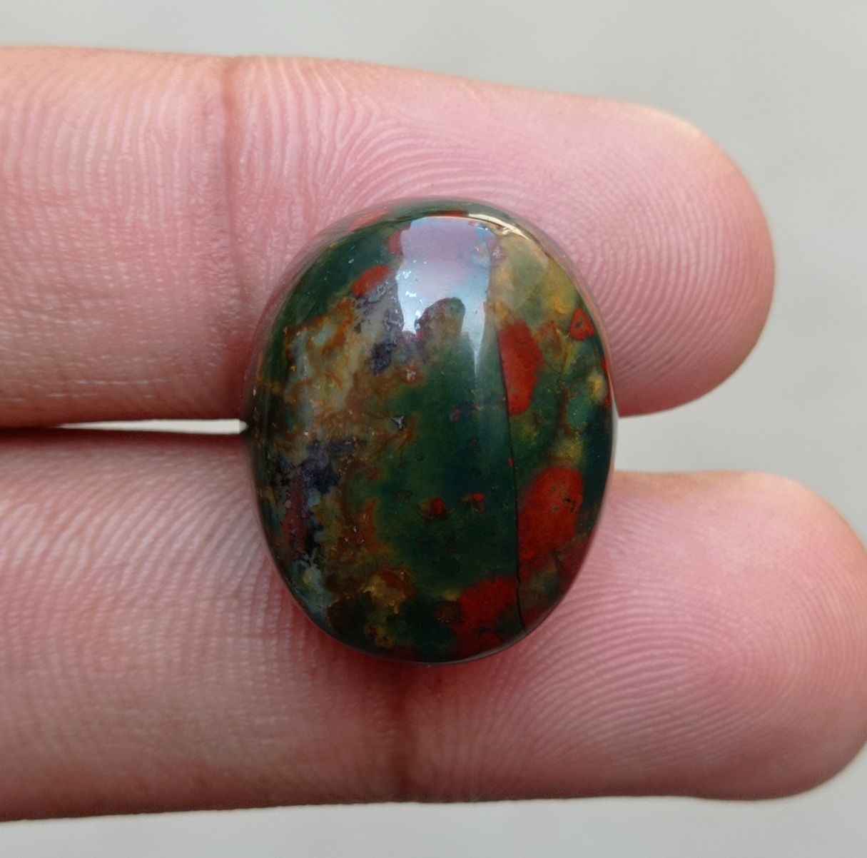36.5ct Imperial Quality Blood Stone - Heliotrope - Hajr-ul-Dam -22x18mm