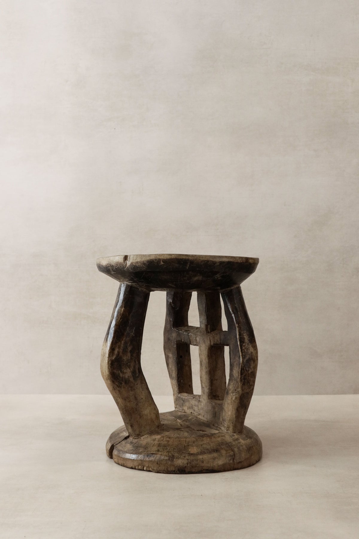 Tonga Stool - 34.1