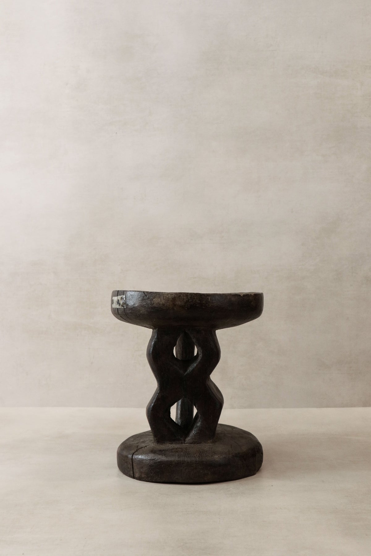Tonga Stool - 33.1