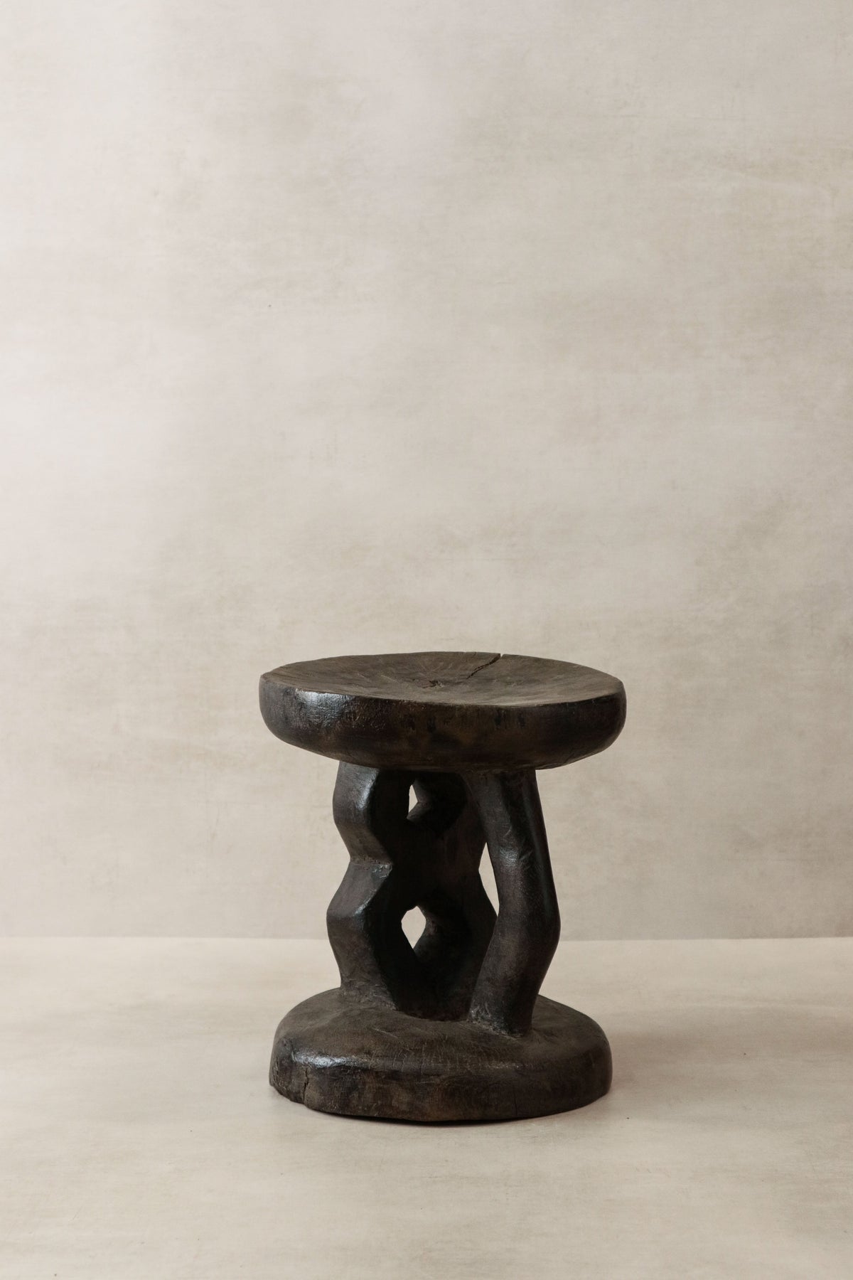 Tonga Stool - 33.1