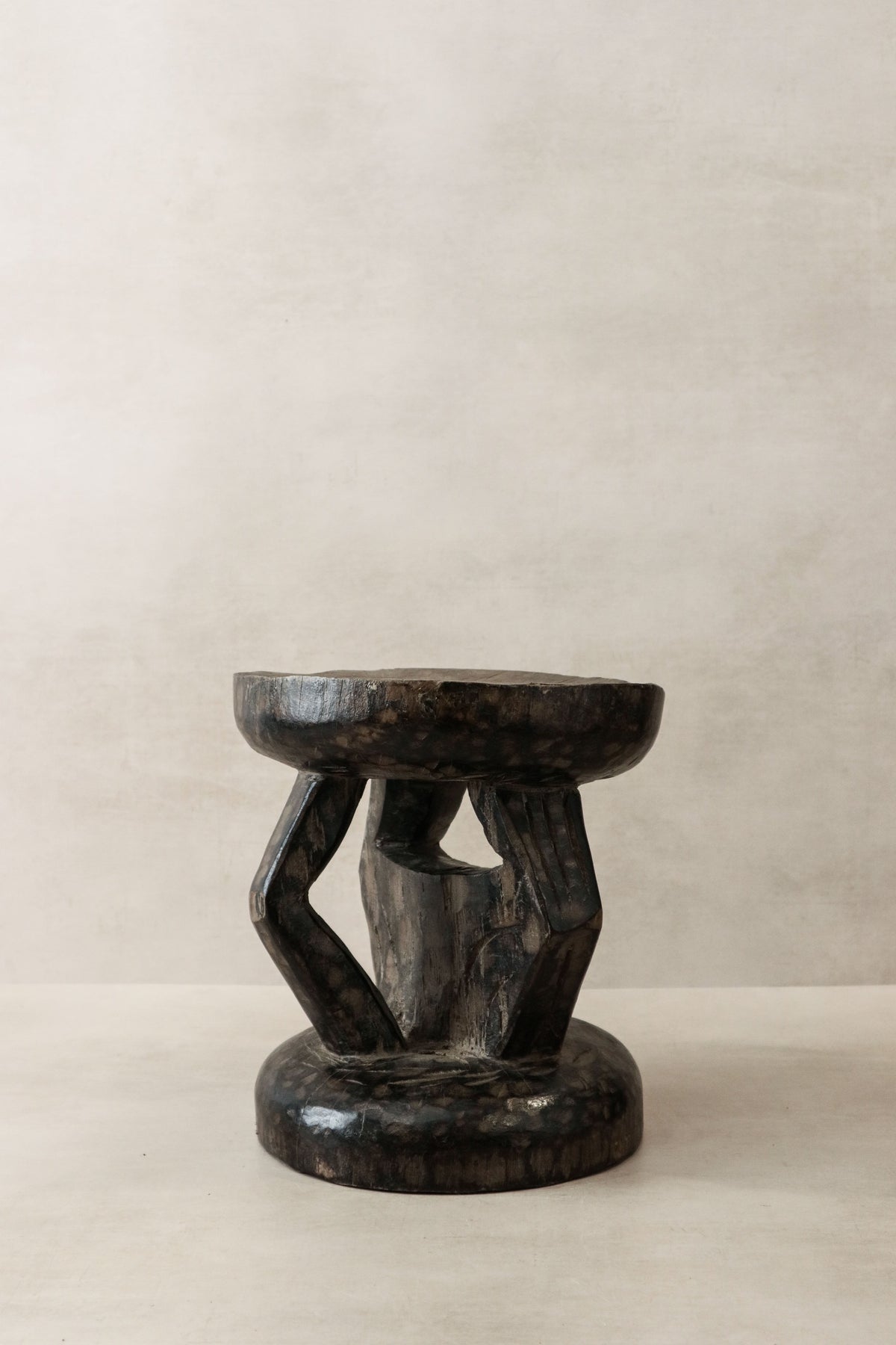 Tonga Stool - 102.2