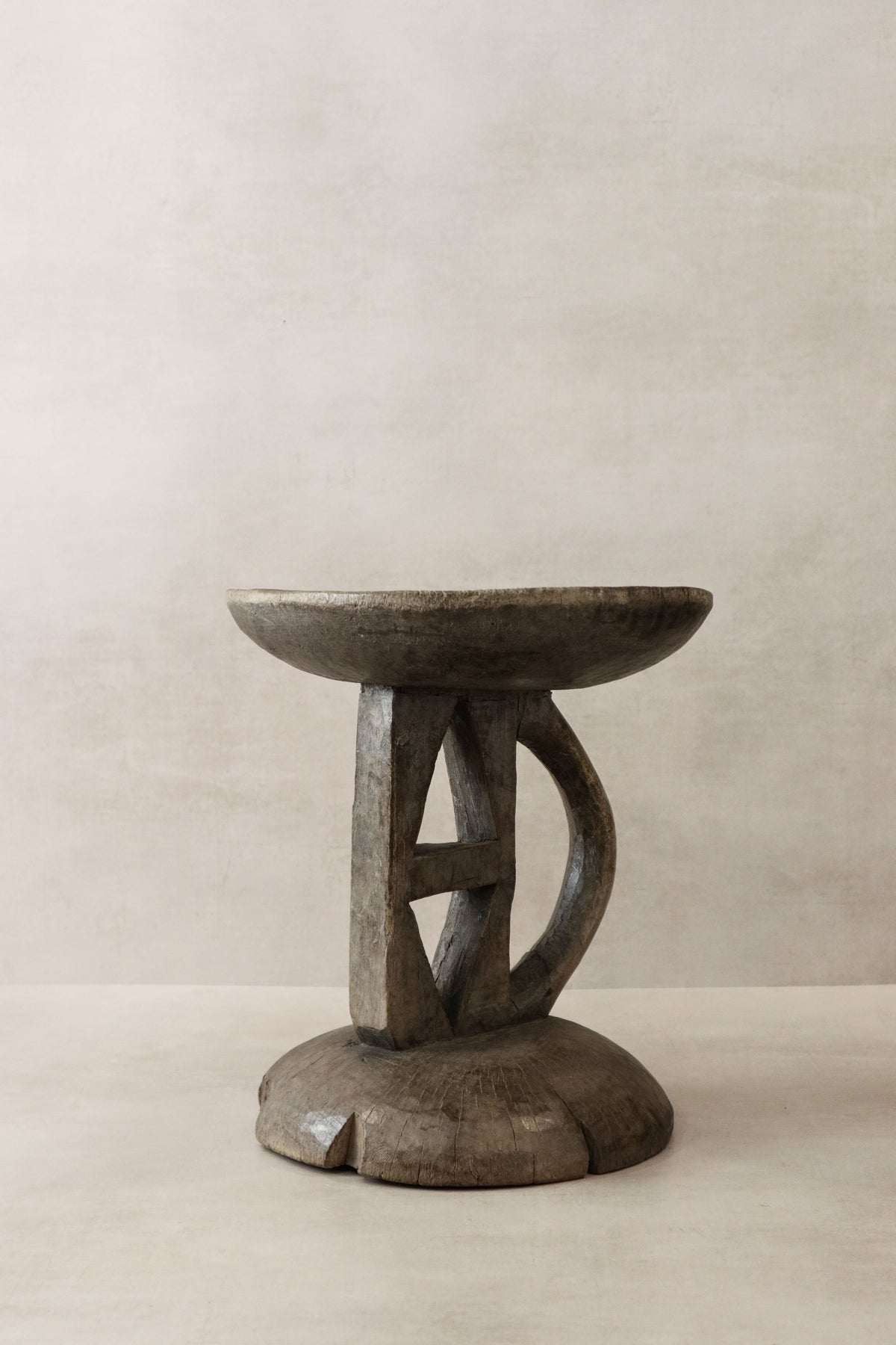 Tonga Stool - 37.1