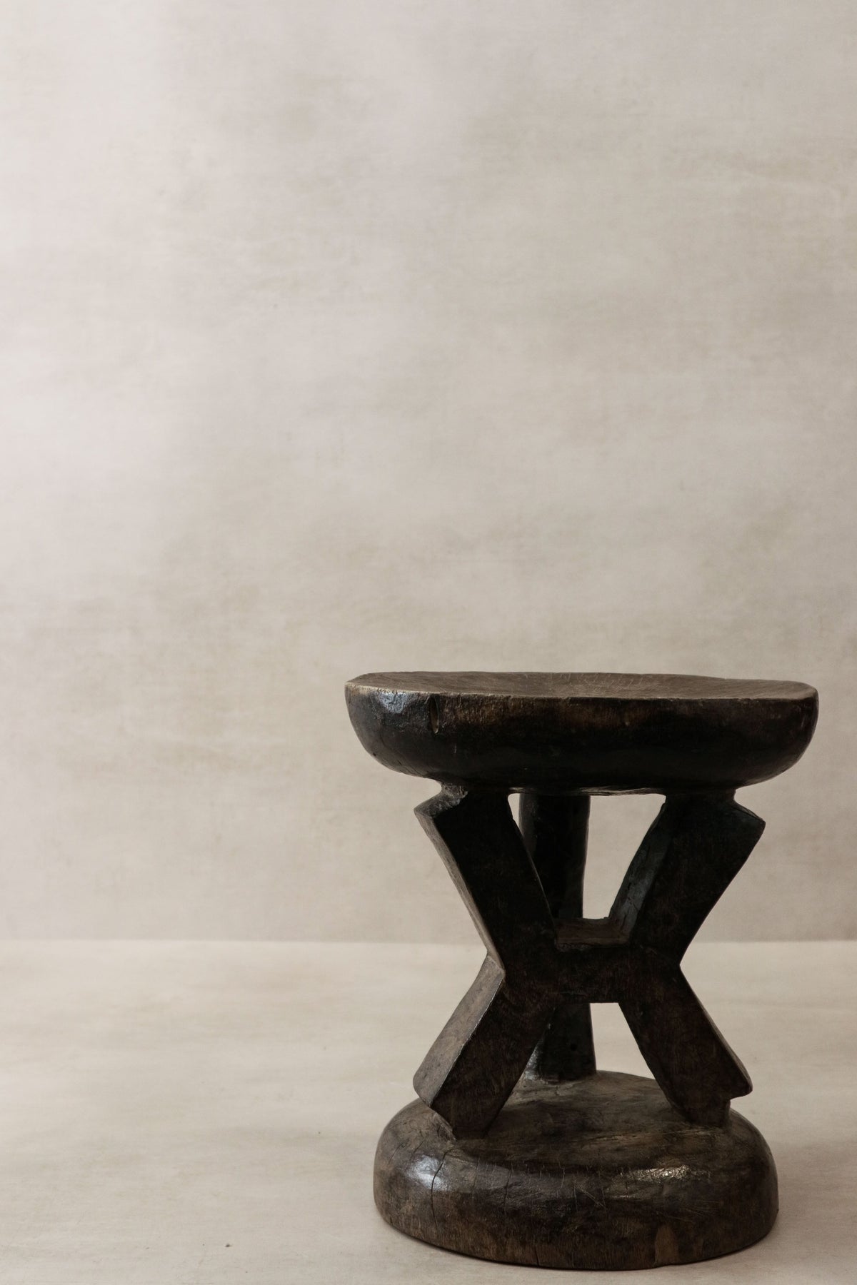 Tonga Stool - 101.1