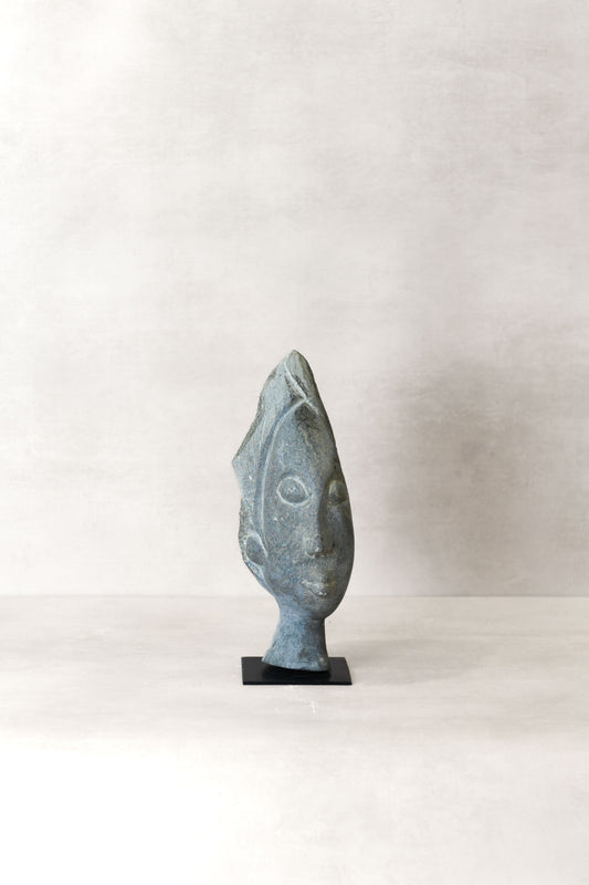 Stone head sculpture by Rizimu Chiwawa Zimbabwe (3110)