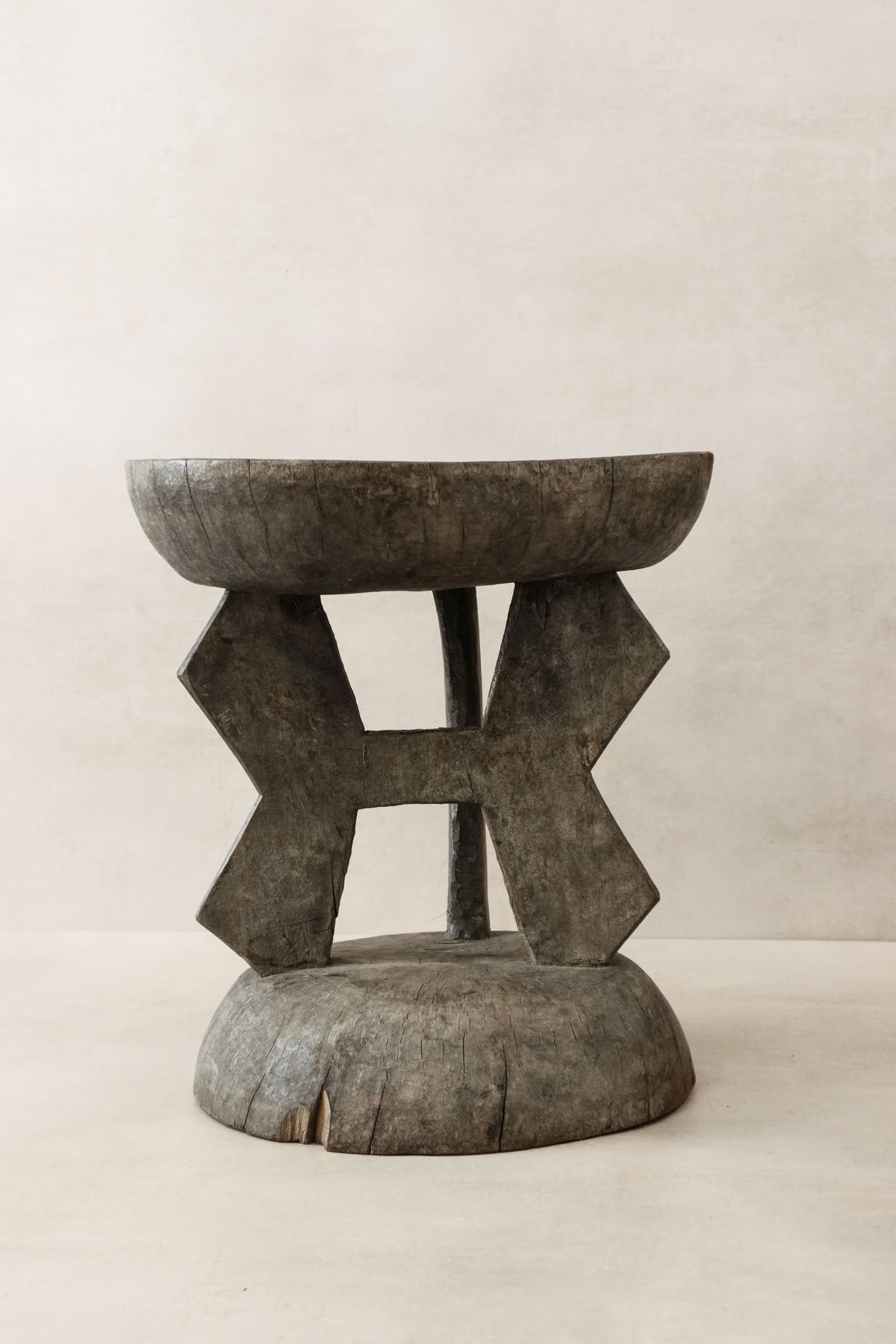 Tonga Stool - 37.3