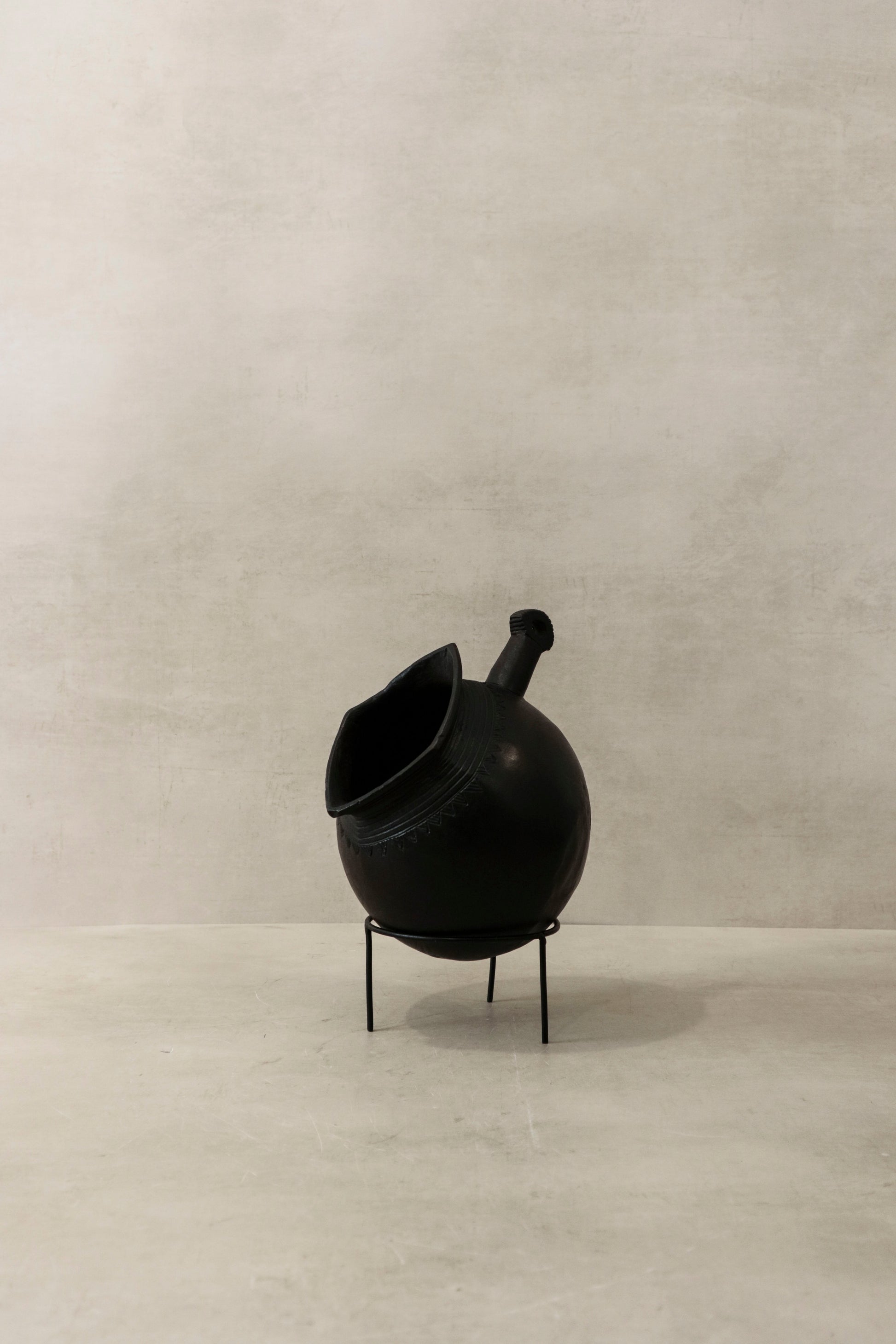 Bayaleng Jug, Congo - TR9.2