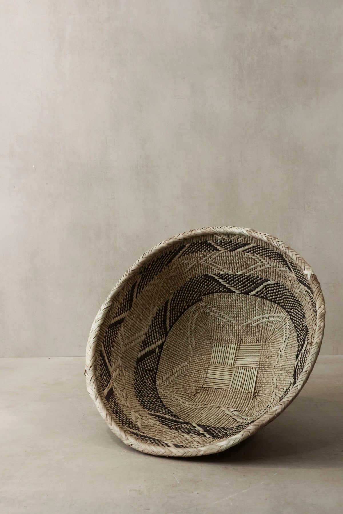 Tonga Basket Pot - 67.4