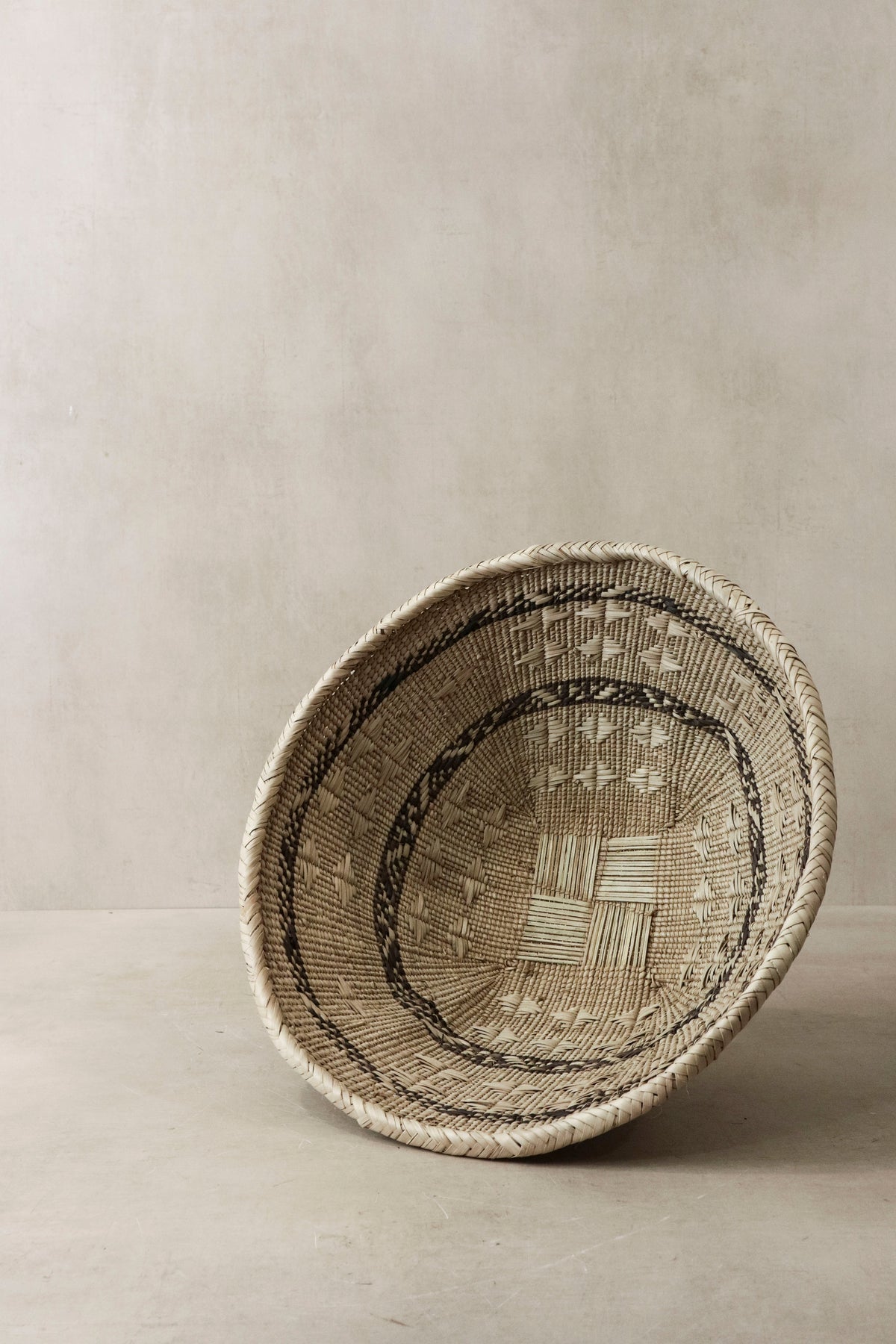 Tonga Basket Pot - 67.6