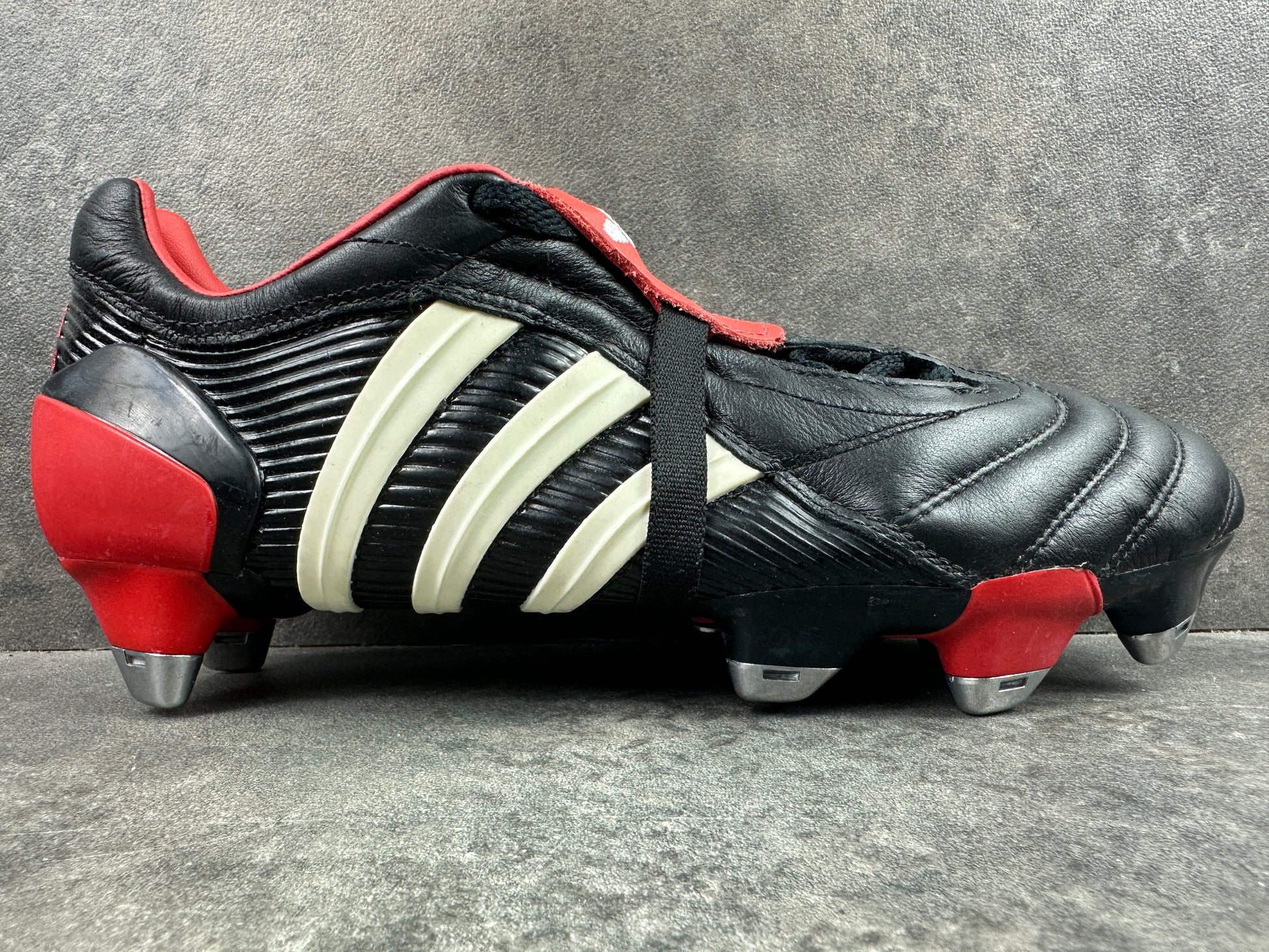 Adidas Predator Pulse SG