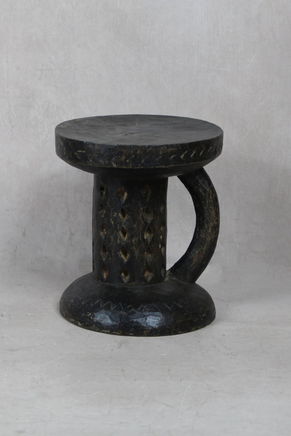 Tonga Stool - 172.11
