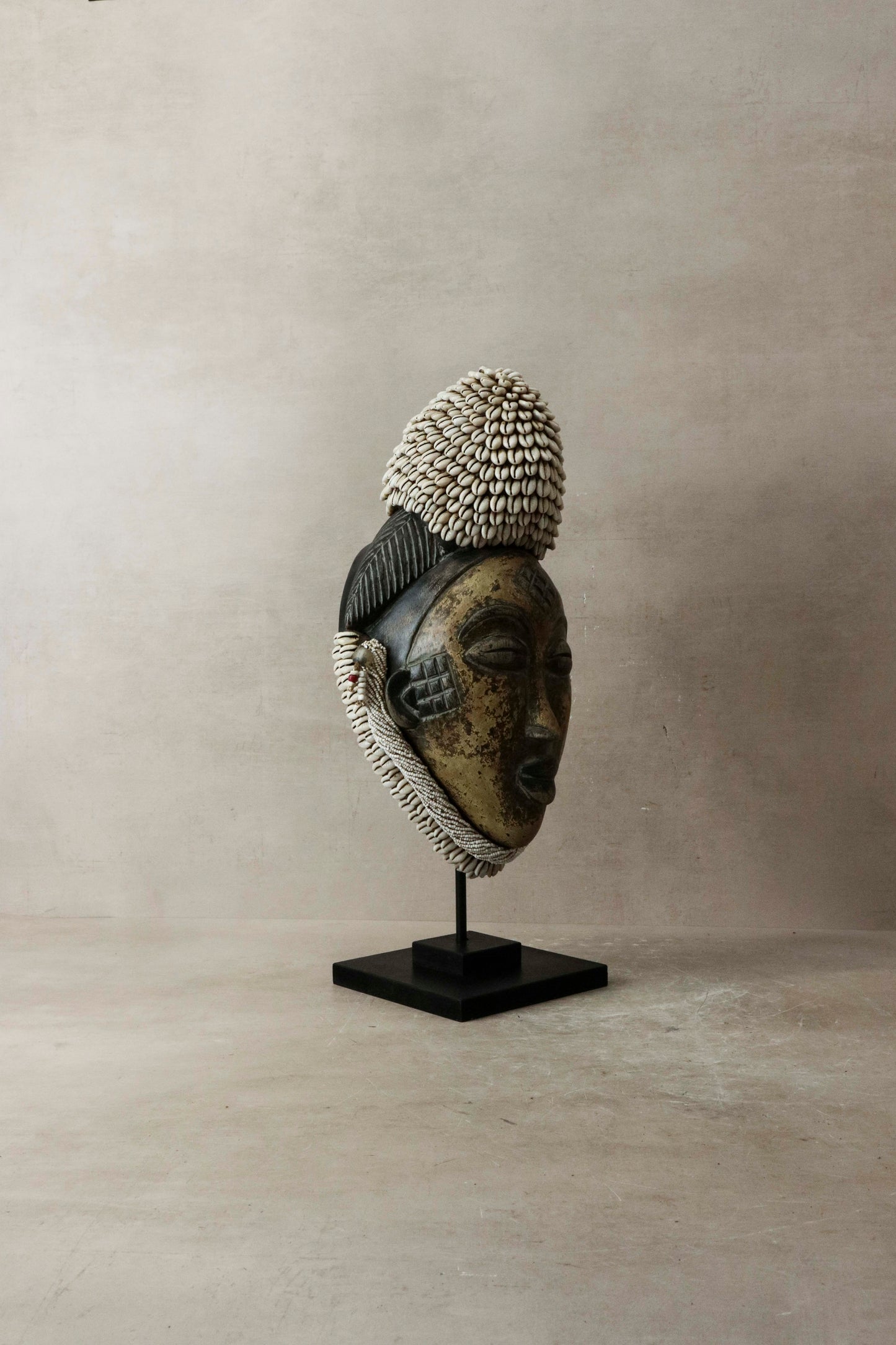 Beaded Punu Mask, Gabon - 6.1