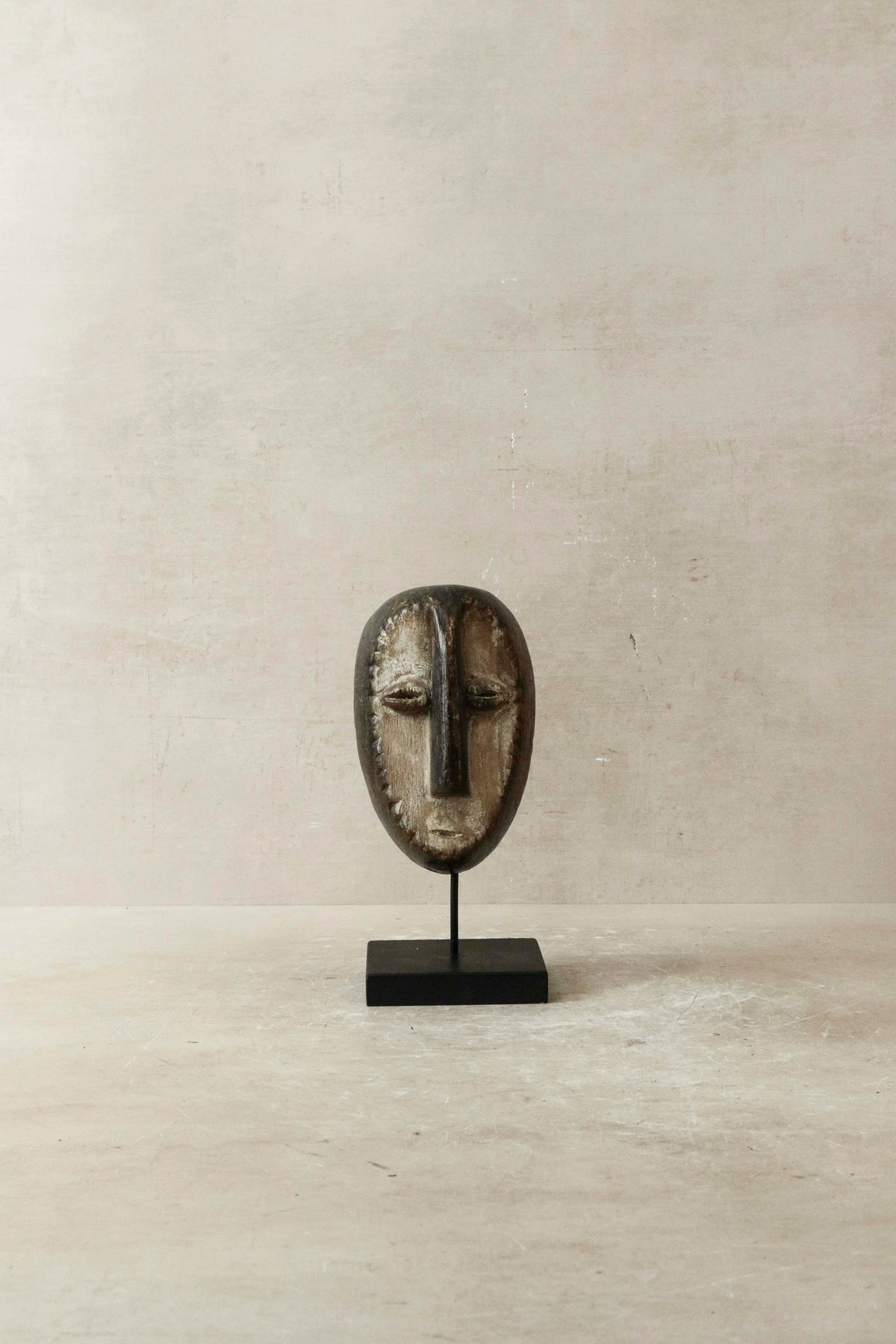 Hand carved African mask small - 60.35