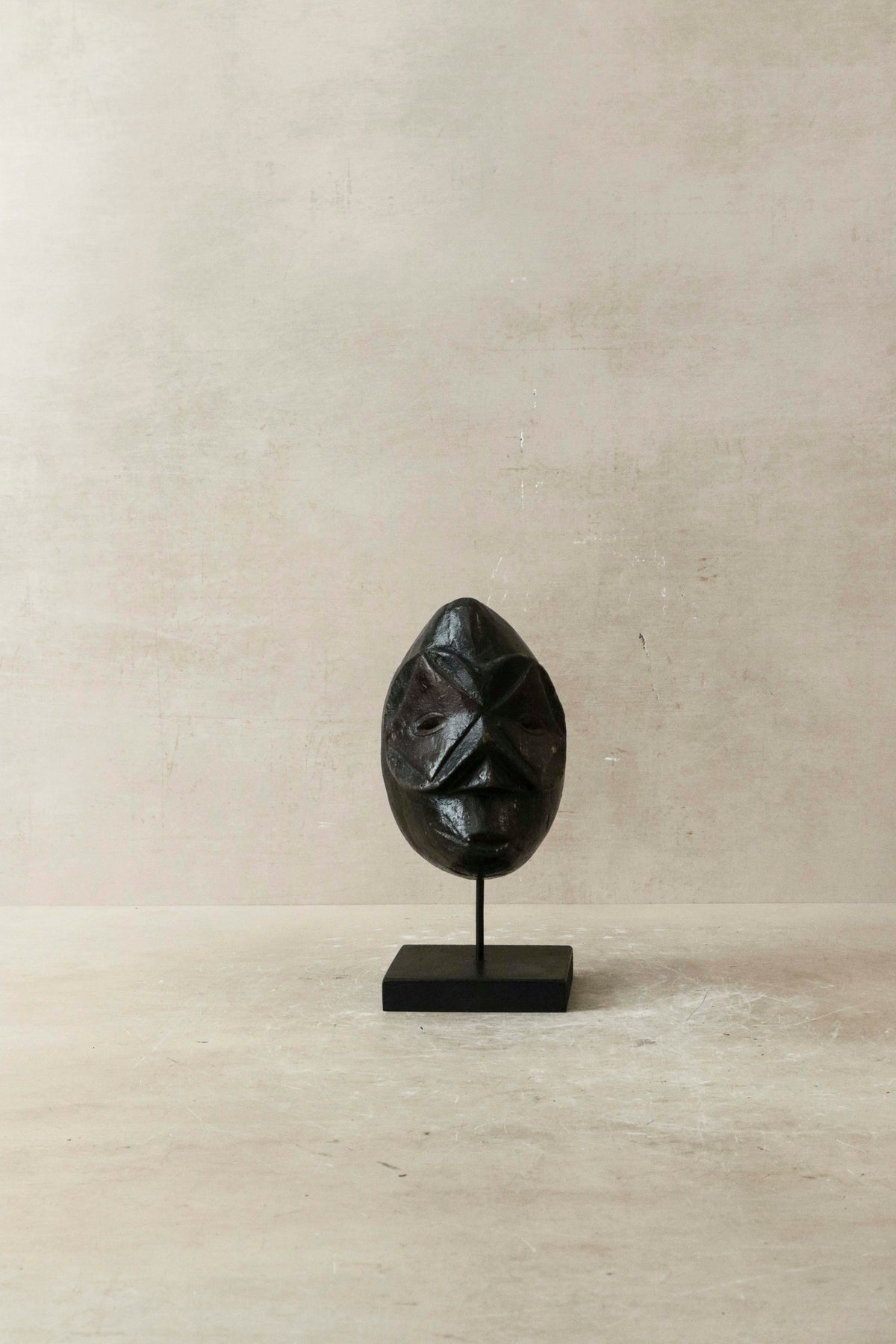 Hand carved African mask small - 60.44